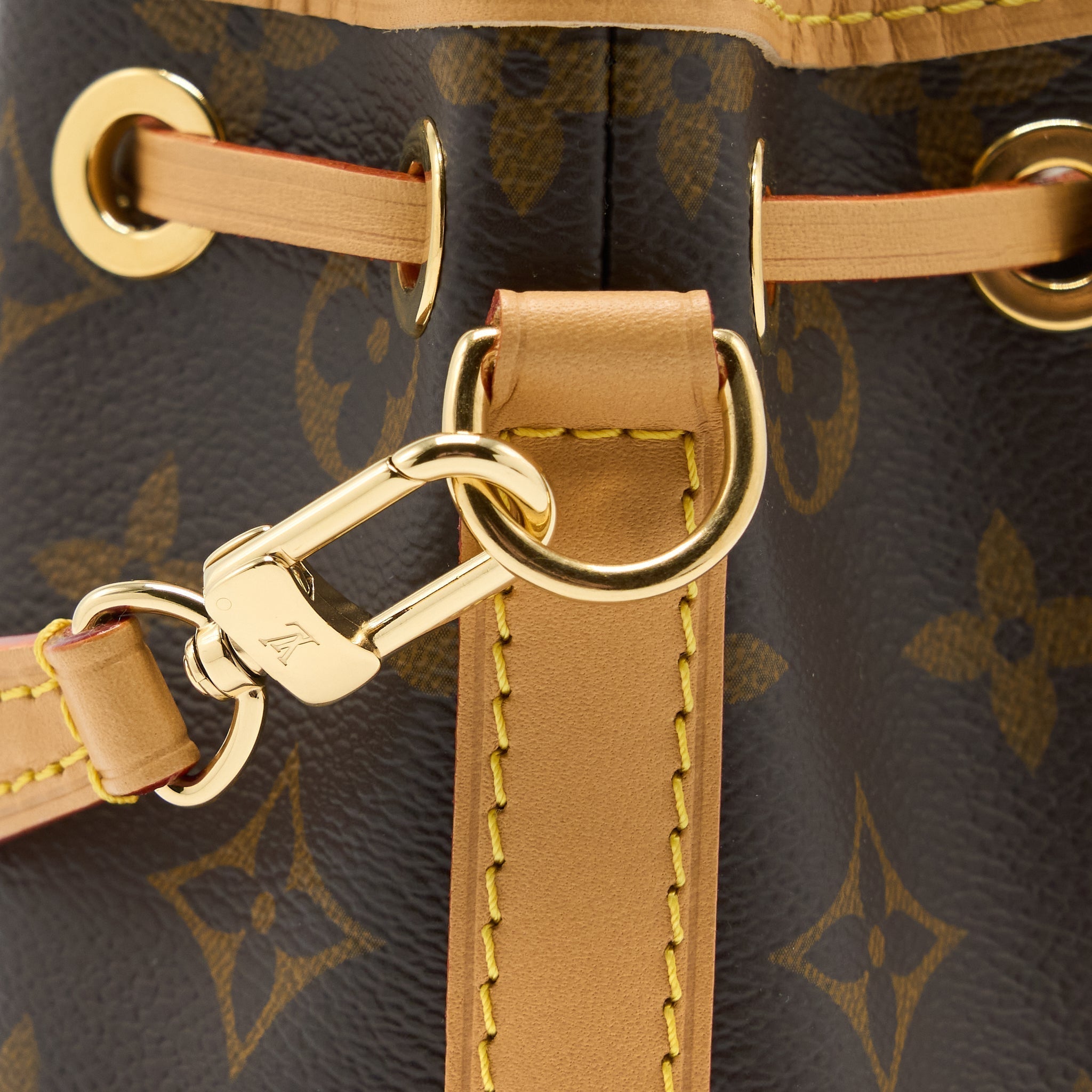 louis-vuitton-nano-noe-monogram-canvas-ghw-new-version-4