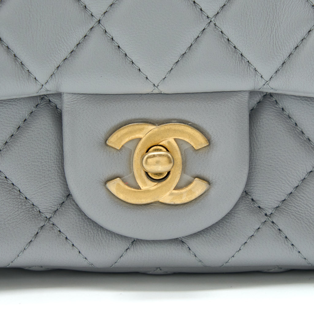 chanel-21b-pearl-crush-mini-rectangular-flap-bag-lambskin-grey-ghw-microchip