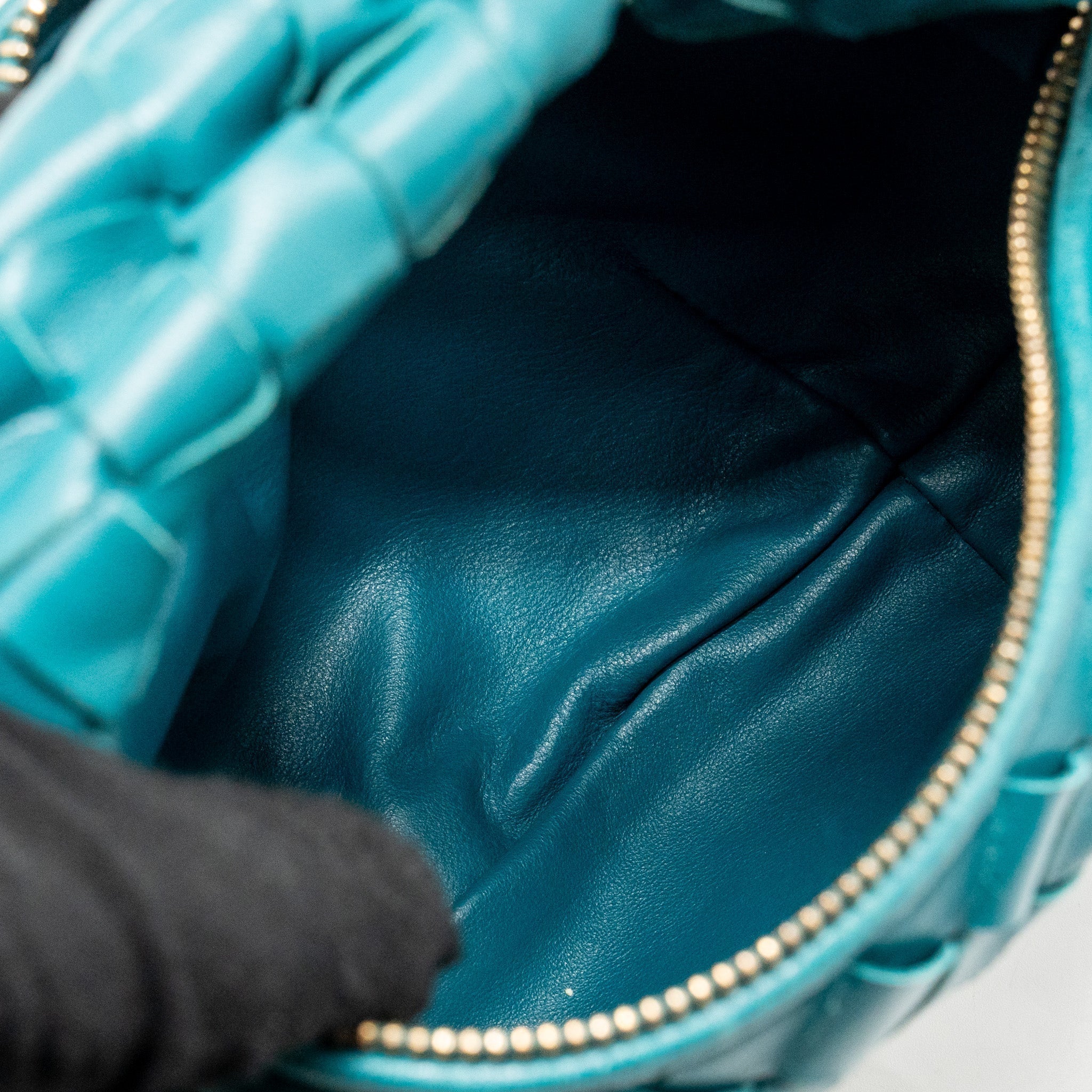 bottega-veneta-mini-jodie-lambskin-blue-ghw