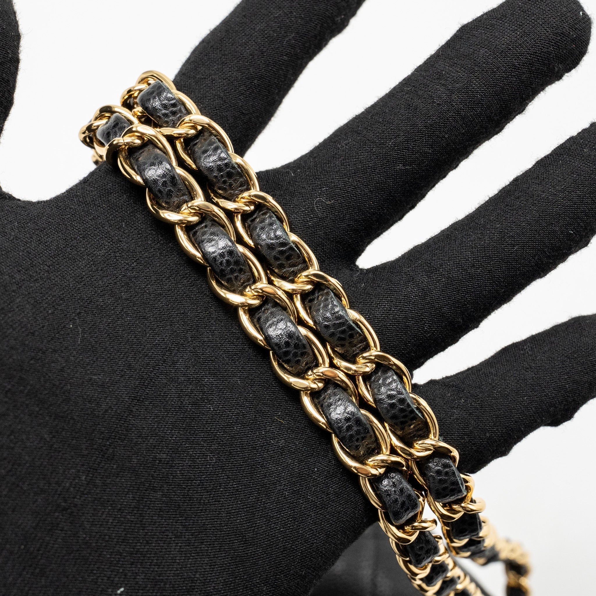 chanel-medium-classic-double-flap-bag-caviar-black-ghw-copy-3