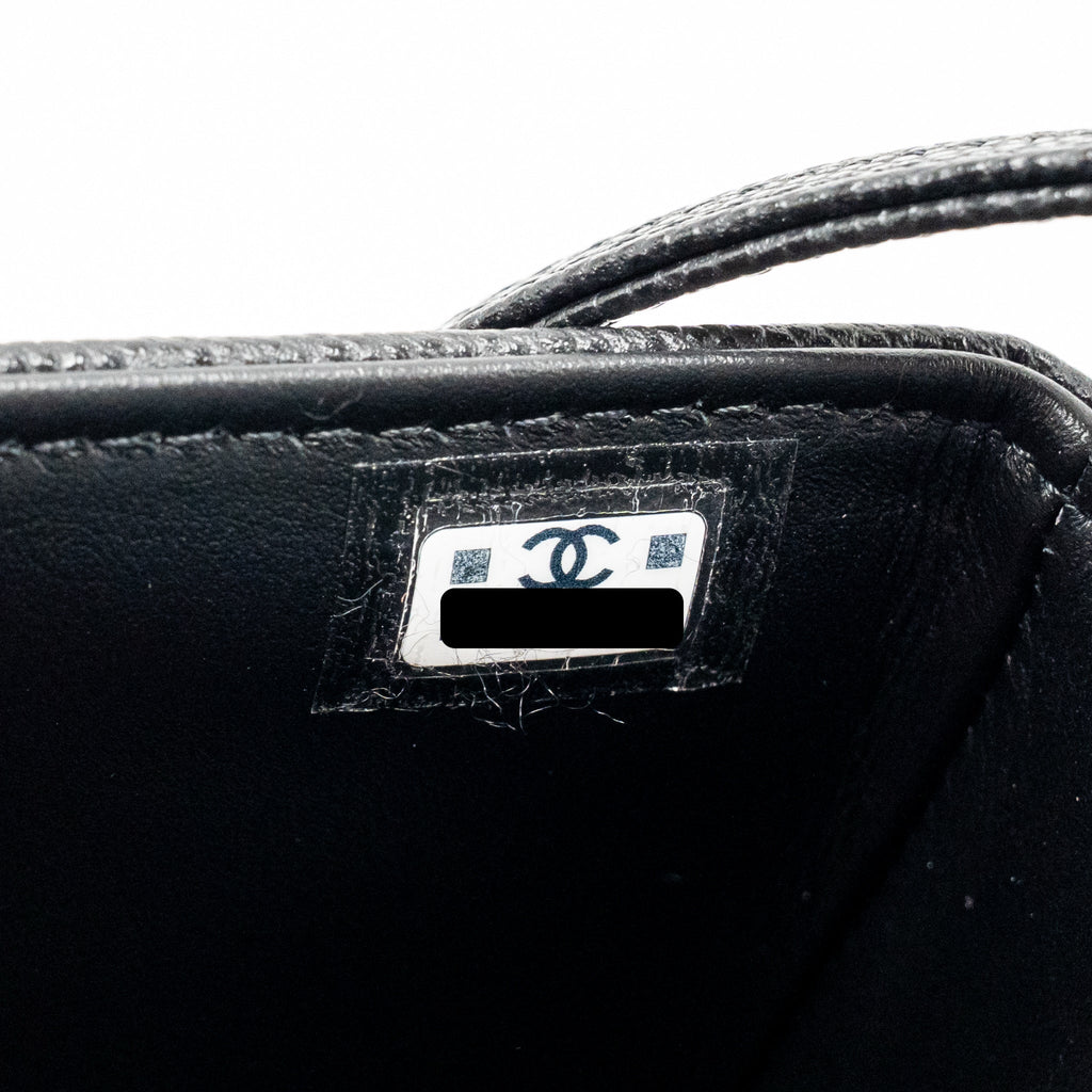 chanel-26p-preppy-black
