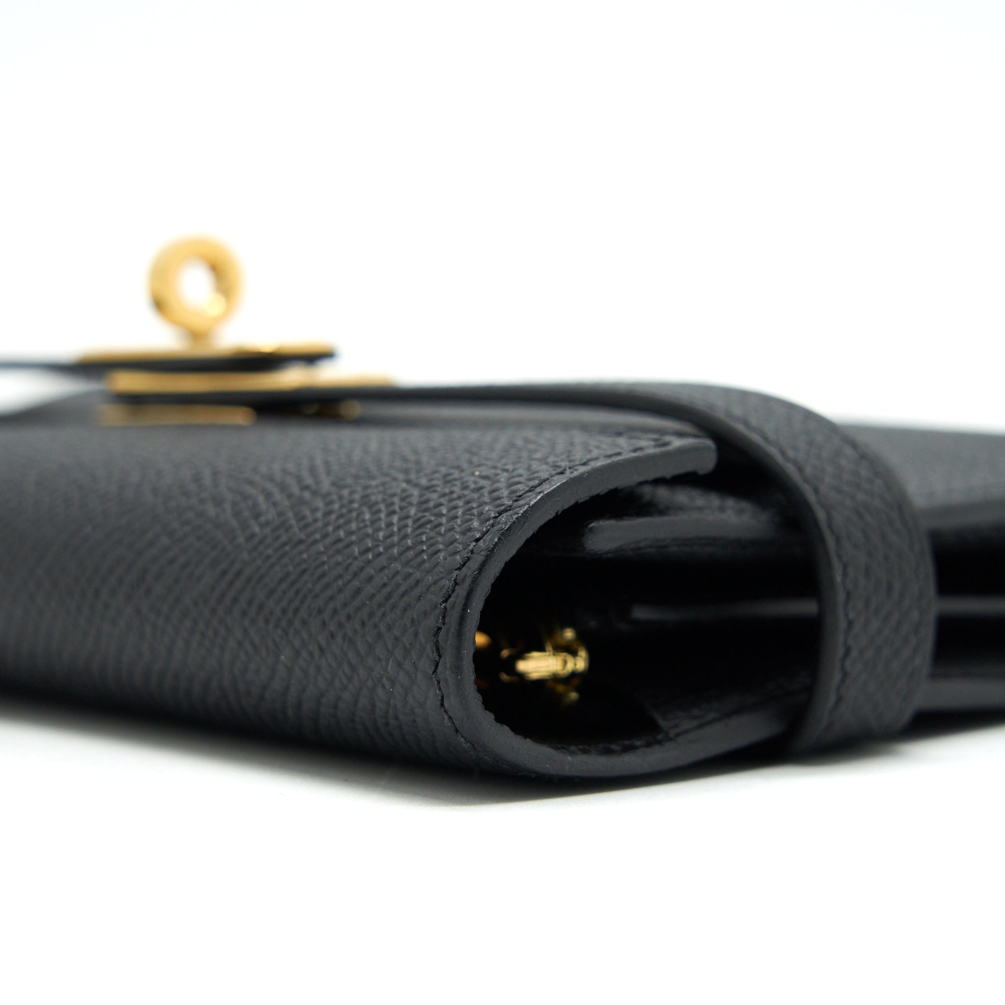 hermes-kelly-wallet-compact-wallet-black-ghw