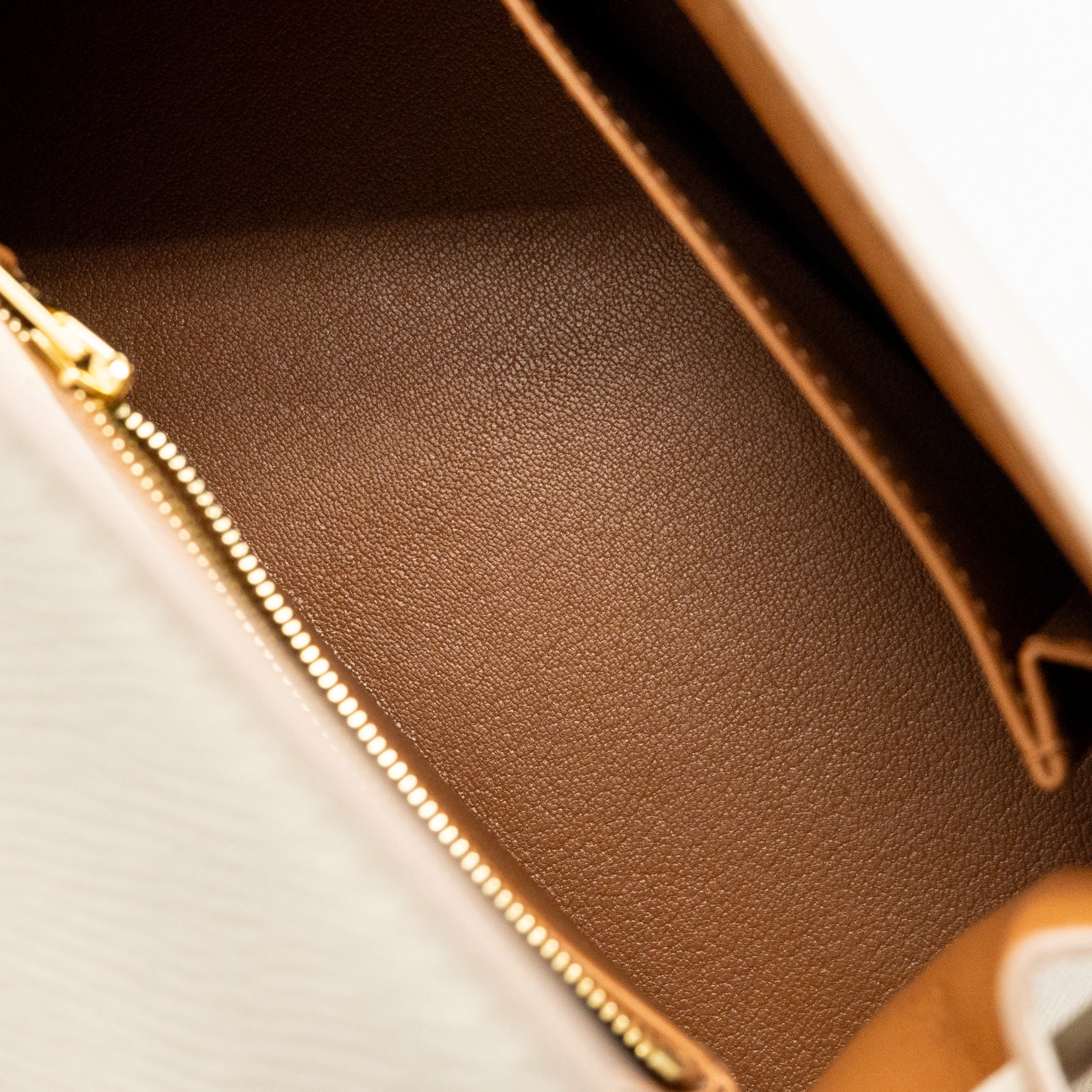hermes-kelly-25-special-order-epsom-craie-gold-lghw-stamp-d