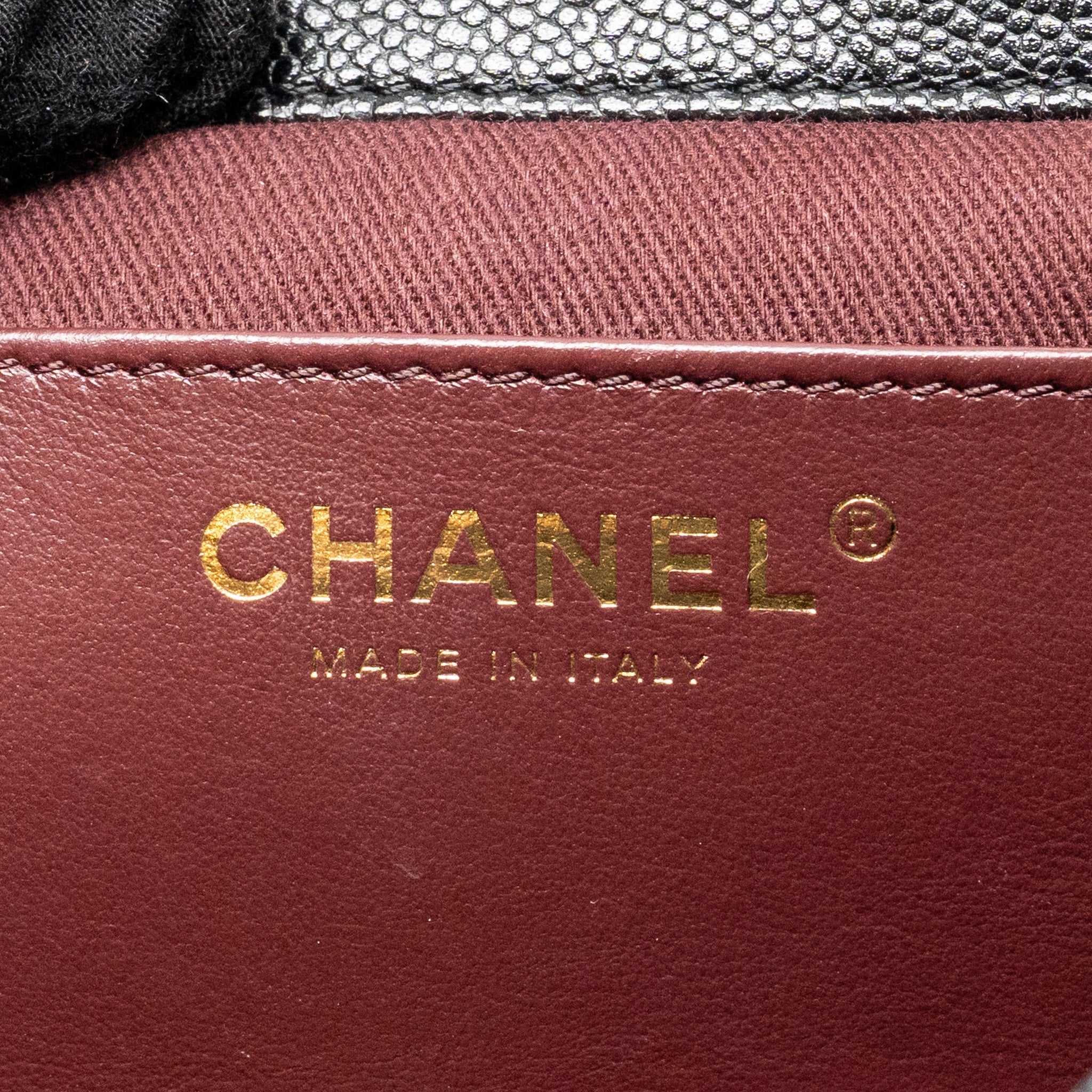 chanel-affinity-backpack-caviar-black-lghwmicrochip