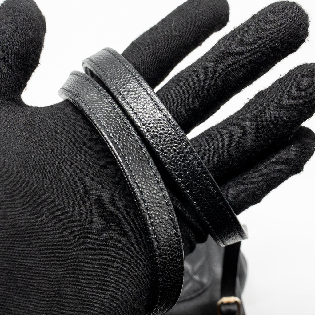 chanel-affinity-backpack-caviar-black-lghwmicrochip