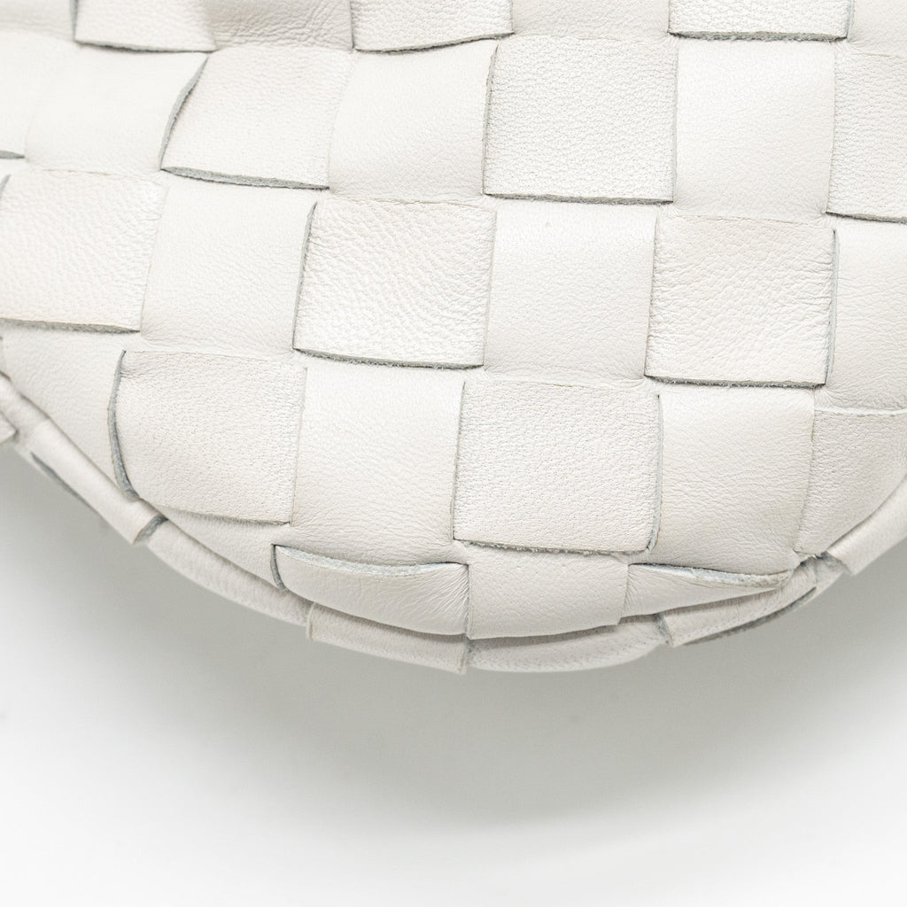 bottega-veneta-mini-jodie-lambskin-chalk-shw