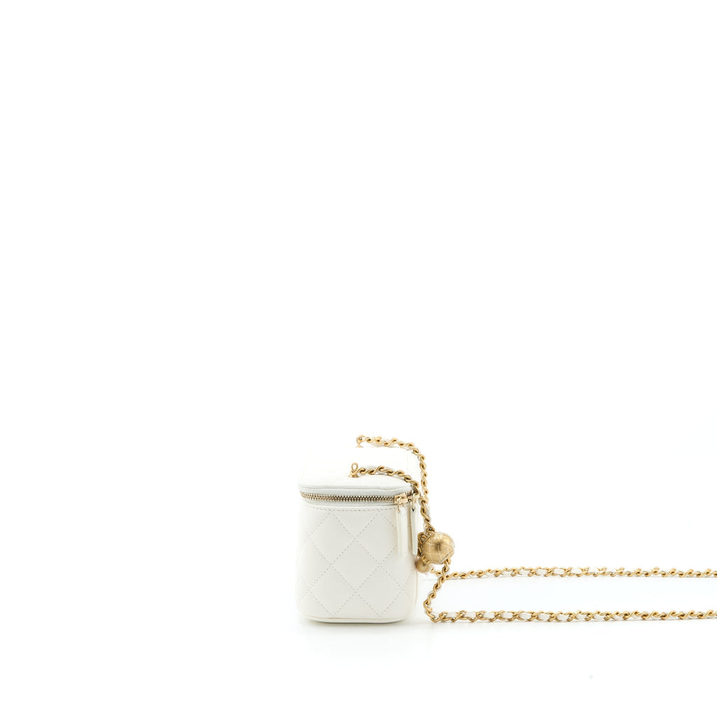 chanel-pearl-crush-long-vanity-lambskin-white-brushed-ghw-microchip