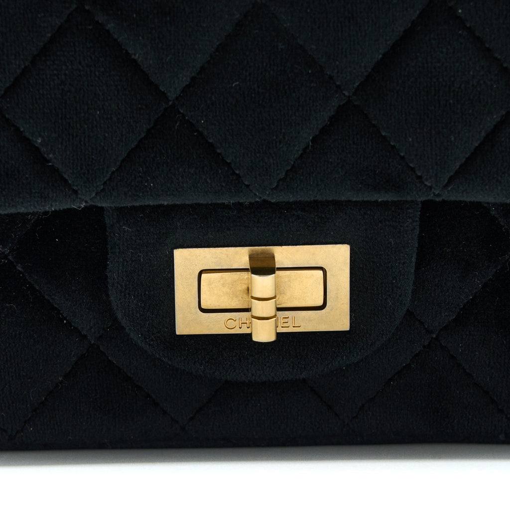chanel-small-2-55-reissue-flap-bag-velvet-black-ghw