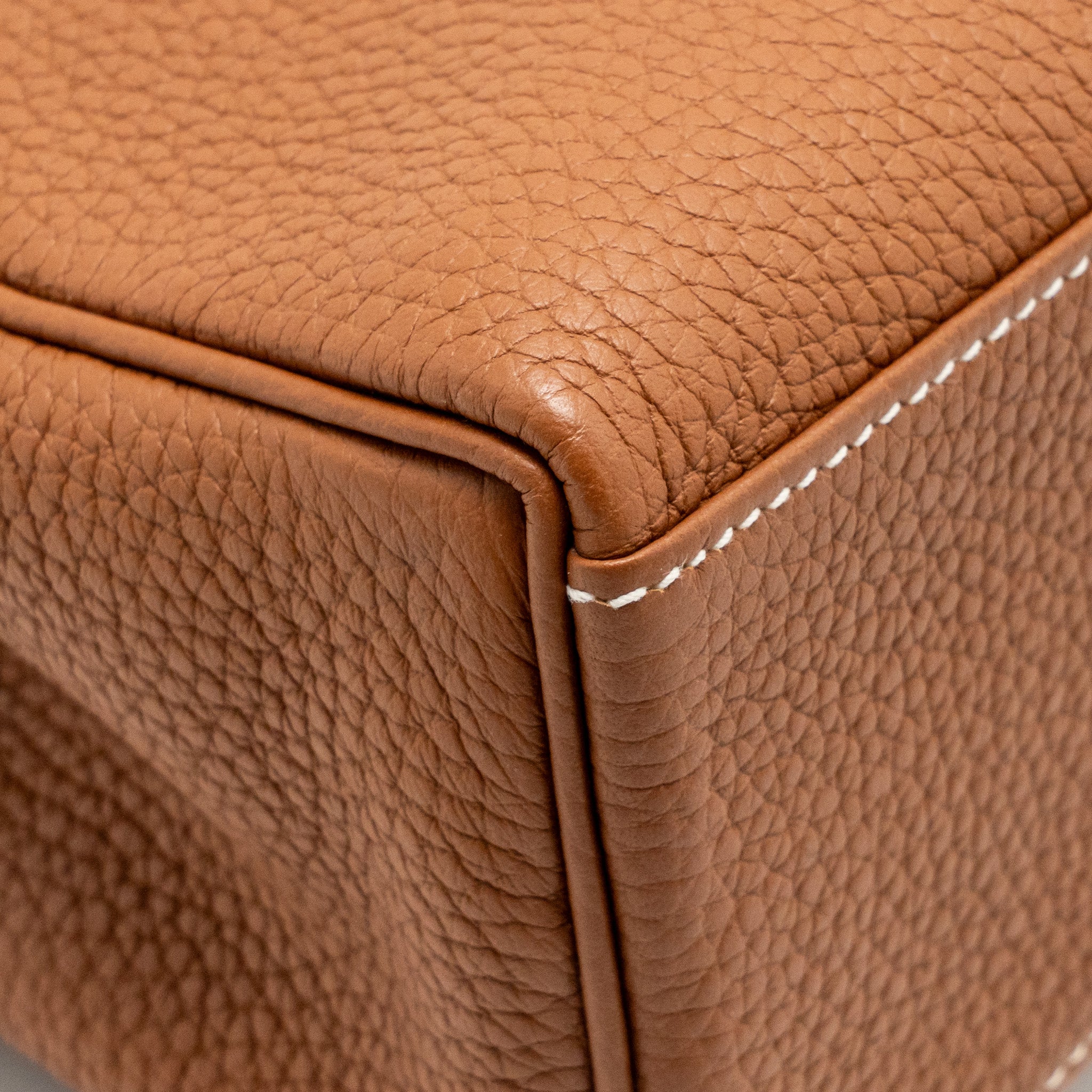 hermes-kelly-ado-22-backpack-clemence-gold-shw-stamp-d