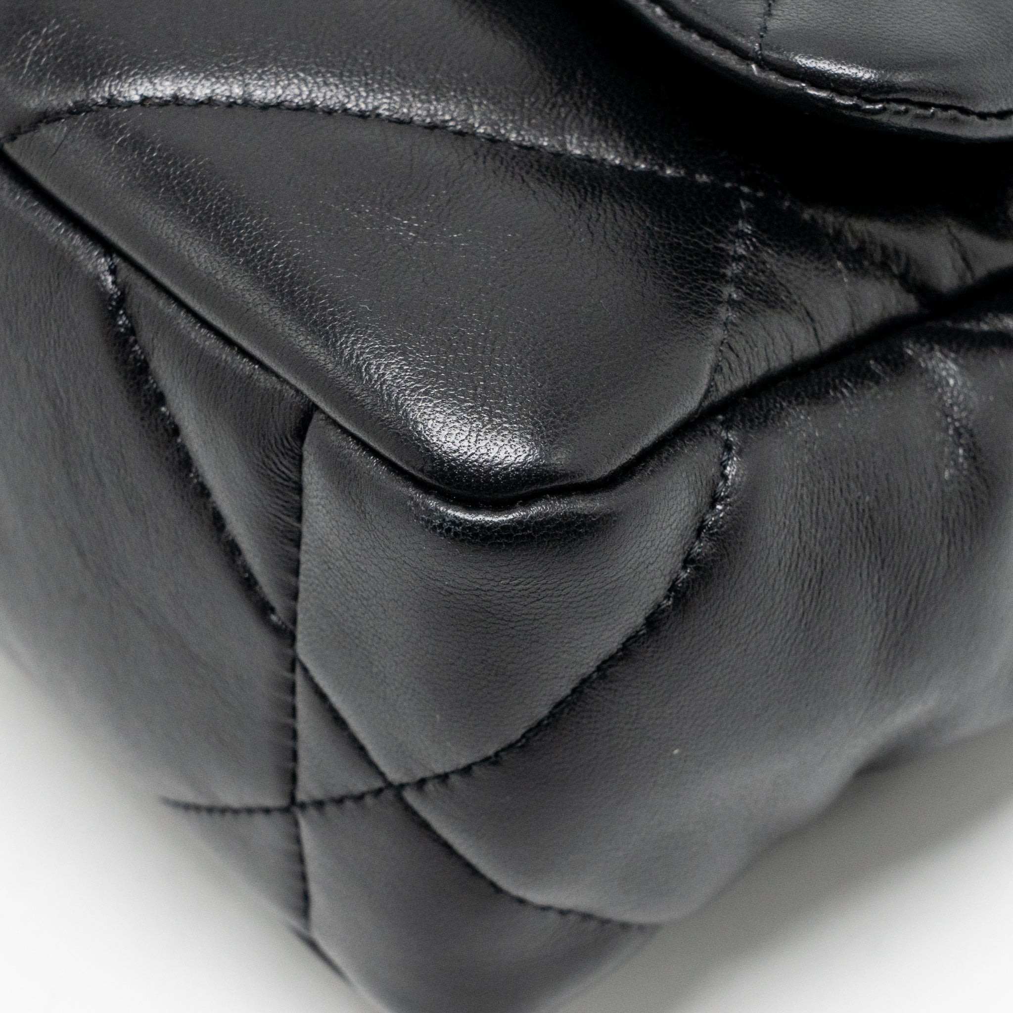chanel-small-19-bag-goatskin-black-multicolor-hardware-1