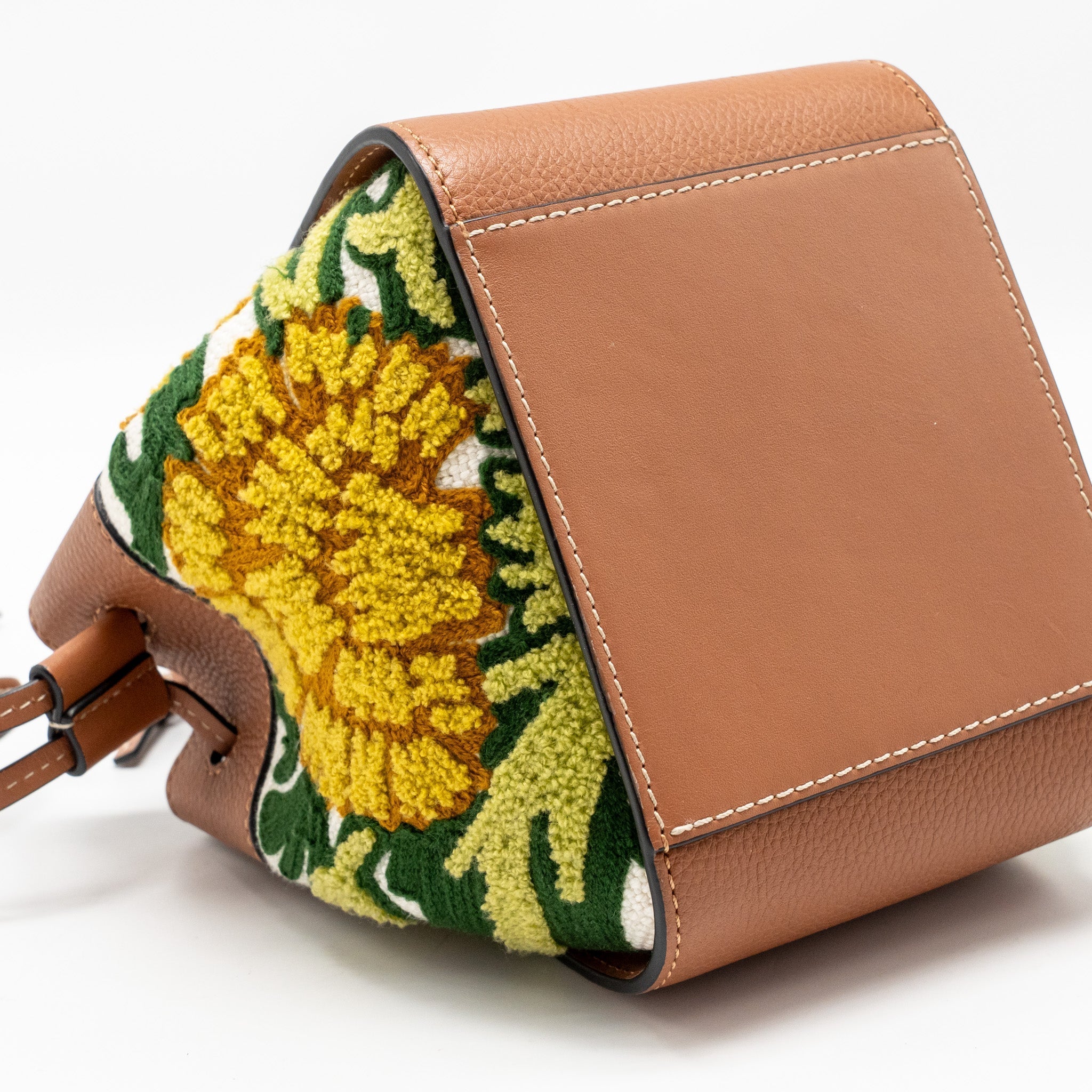 loewe-x-william-de-morgan-mini-hammock-floral-embroidered-shoulder-bag-calfskin-tan-multicolour-ghw