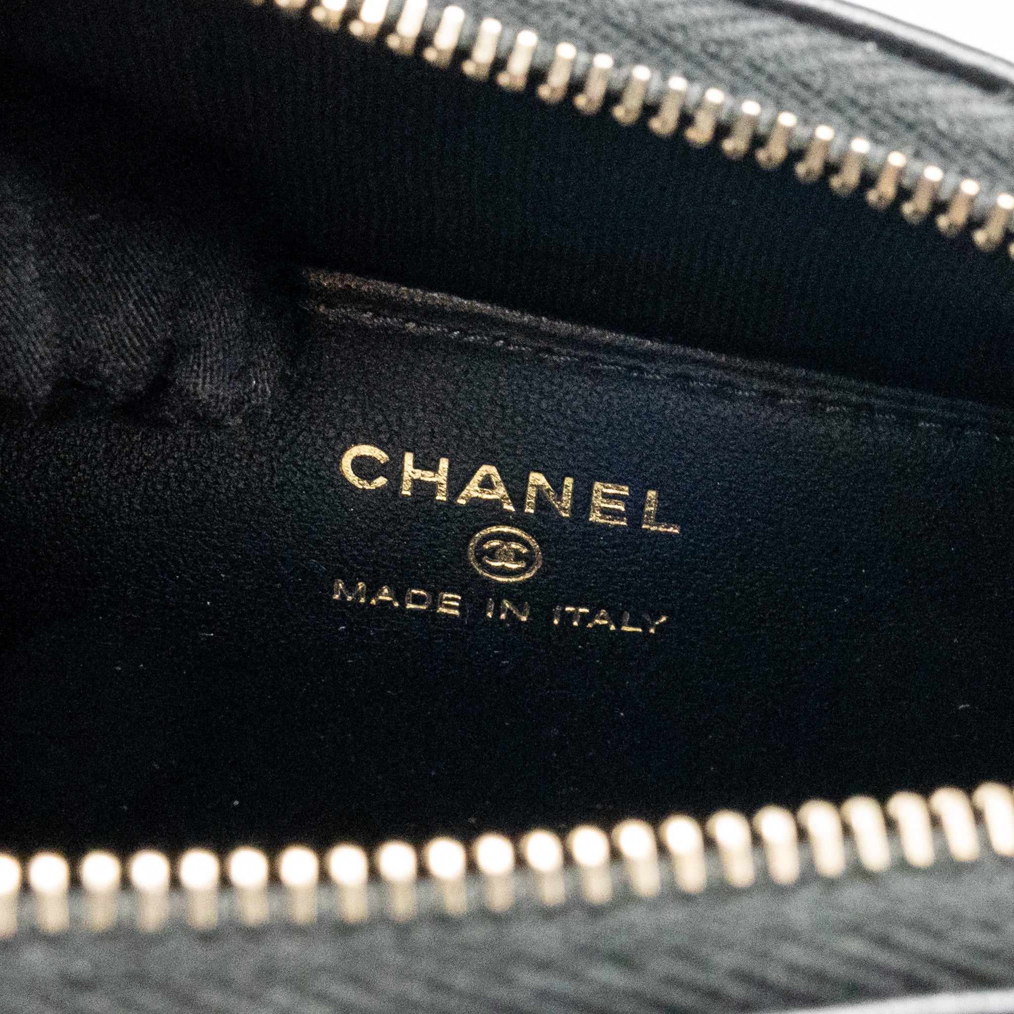 chanel-25c-camera-bag-lambskin-black-lghwmicrochip