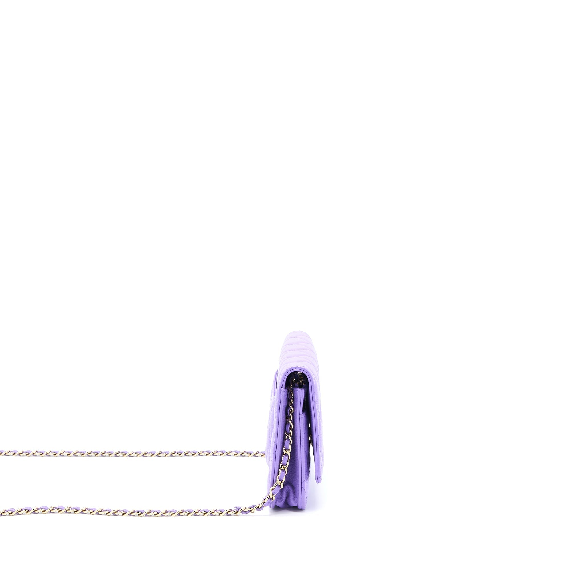 chanel-classic-wallet-on-chain-caviar-purple-lghw
