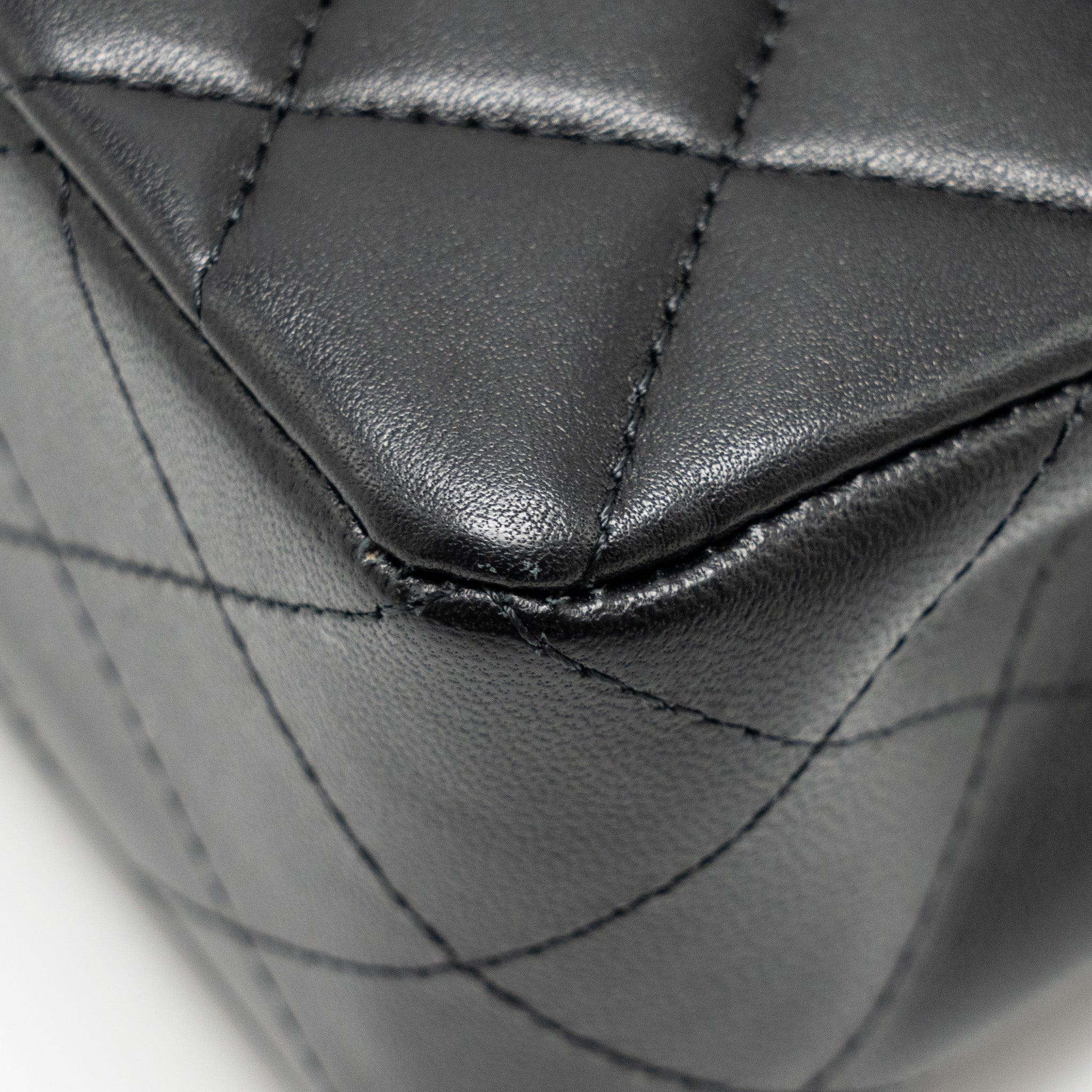 chanel-small-classic-double-flap-bag-lambskin-black-ghwmicrochip-copy