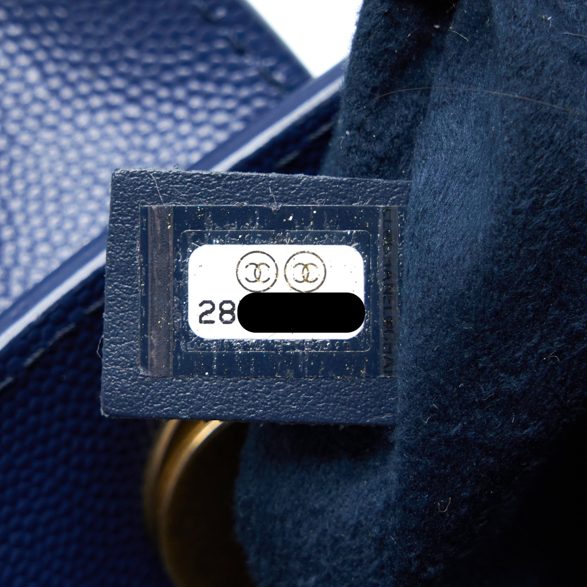 chanel-deauville-tote-bag-grained-calfskin-navy-ghw