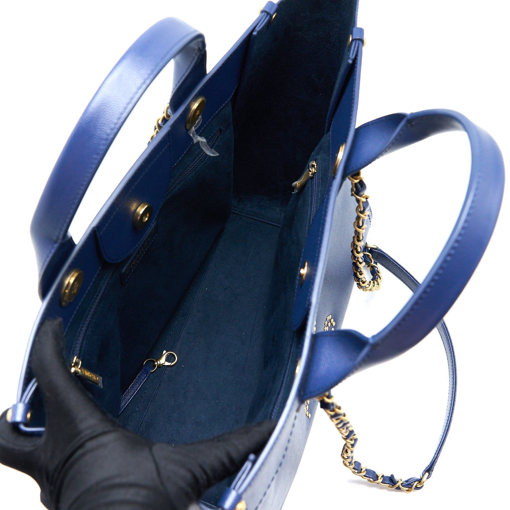 chanel-deauville-tote-bag-grained-calfskin-navy-ghw