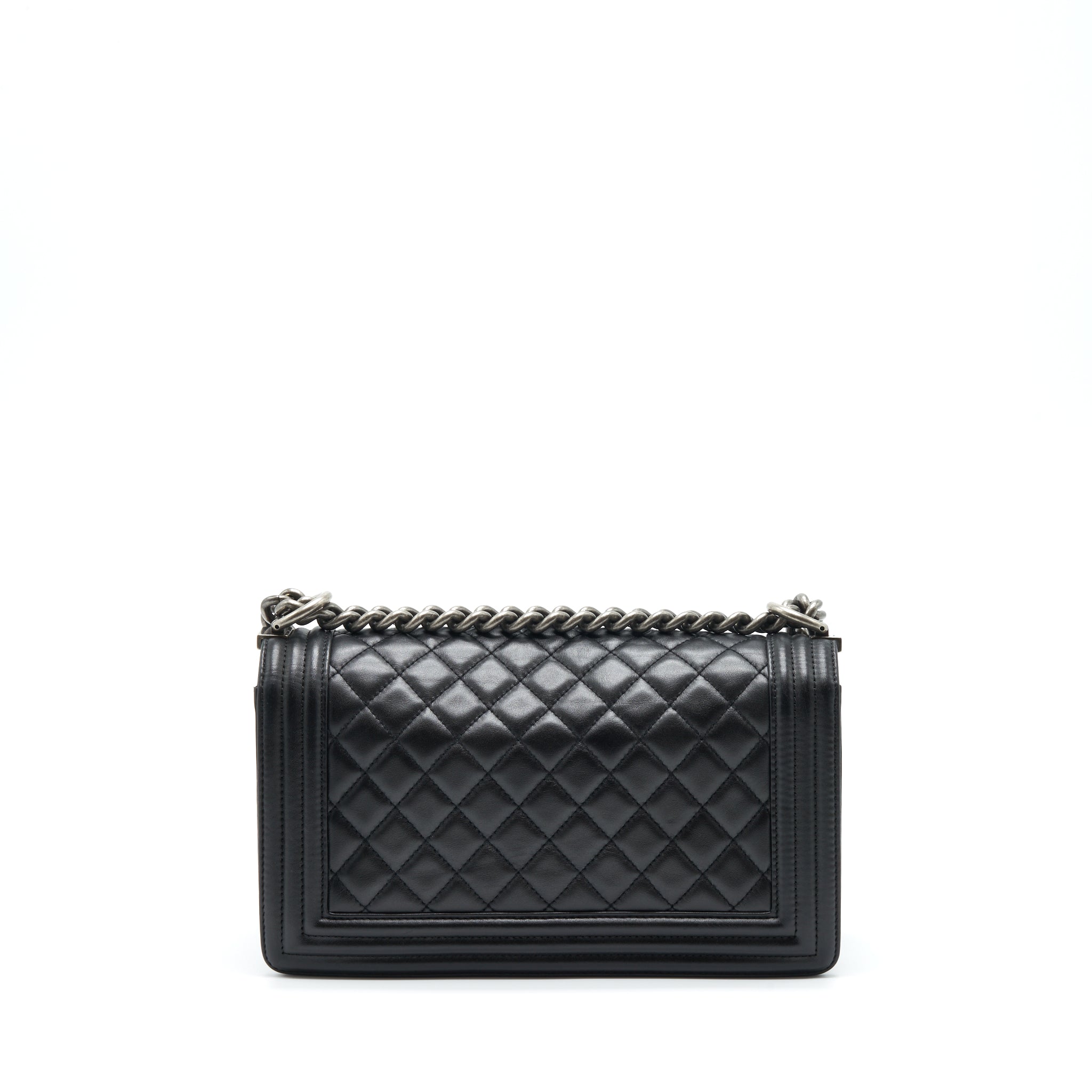 chanel-medium-boy-bag-calfskin-black-ruthenium-black-hardware