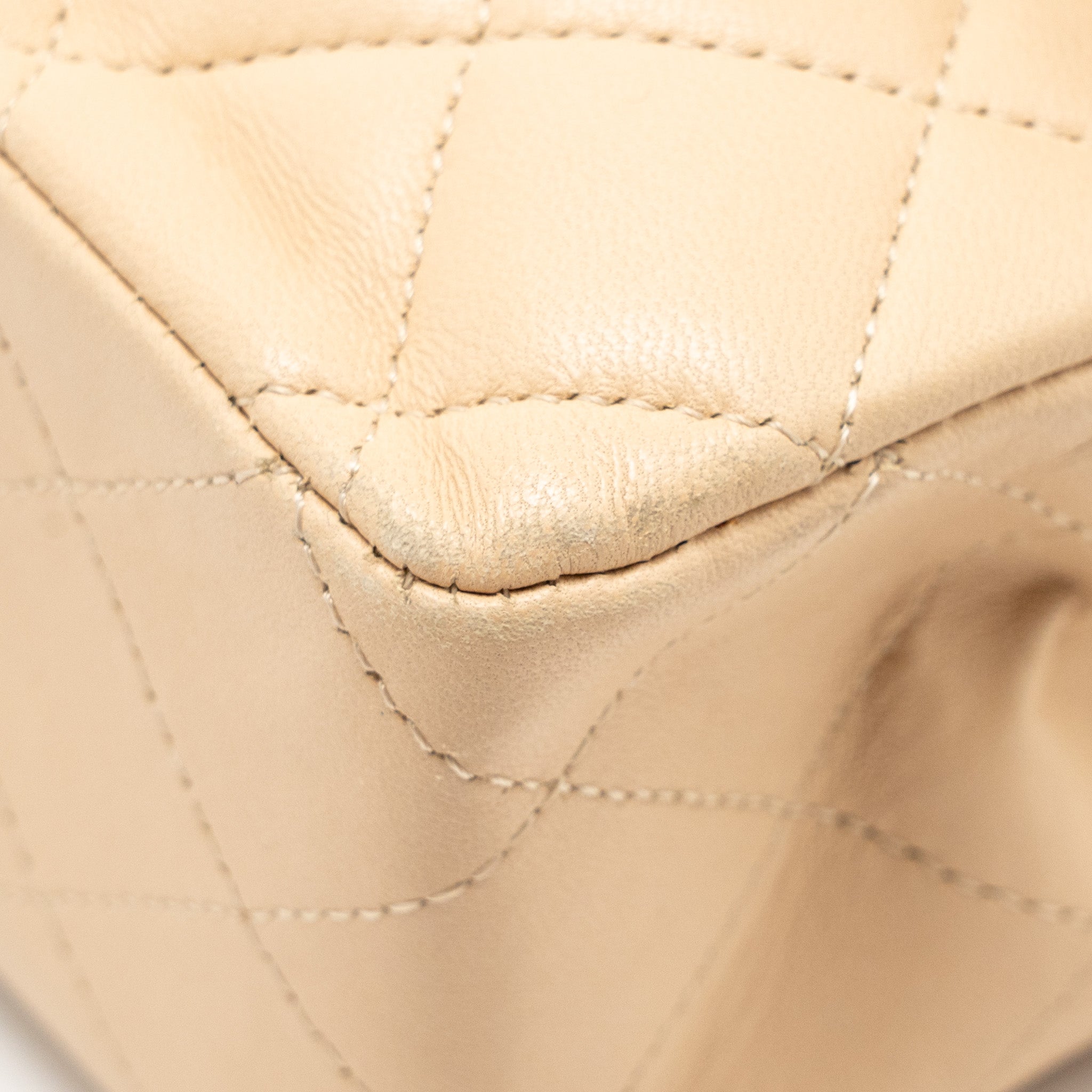chanel-medium-double-flap-bag-lambskin-beige-ghw