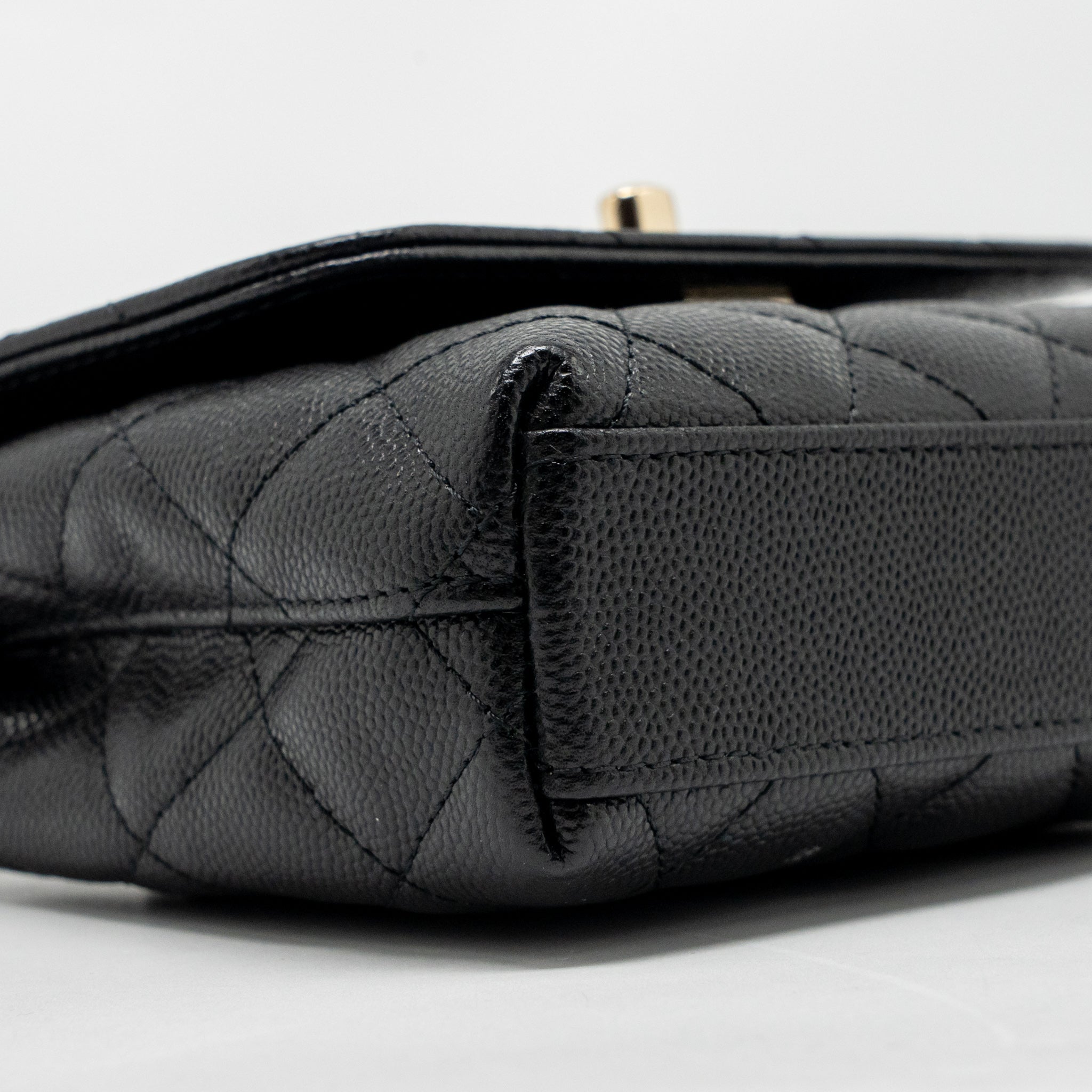 chanel-coco-handle-clutch-with-chain-caviar-black-lghw-microchip-copy