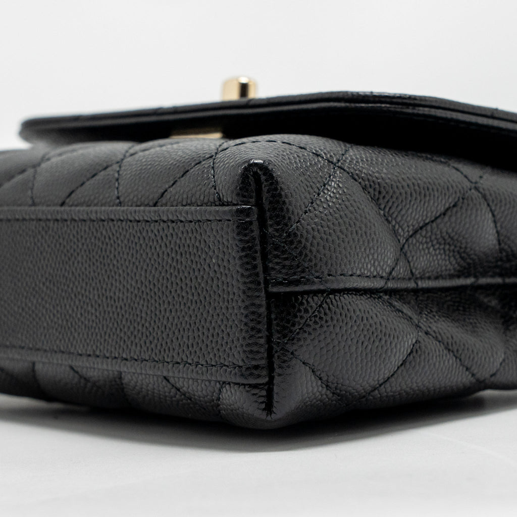 chanel-coco-handle-clutch-with-chain-caviar-black-lghw-microchip-copy
