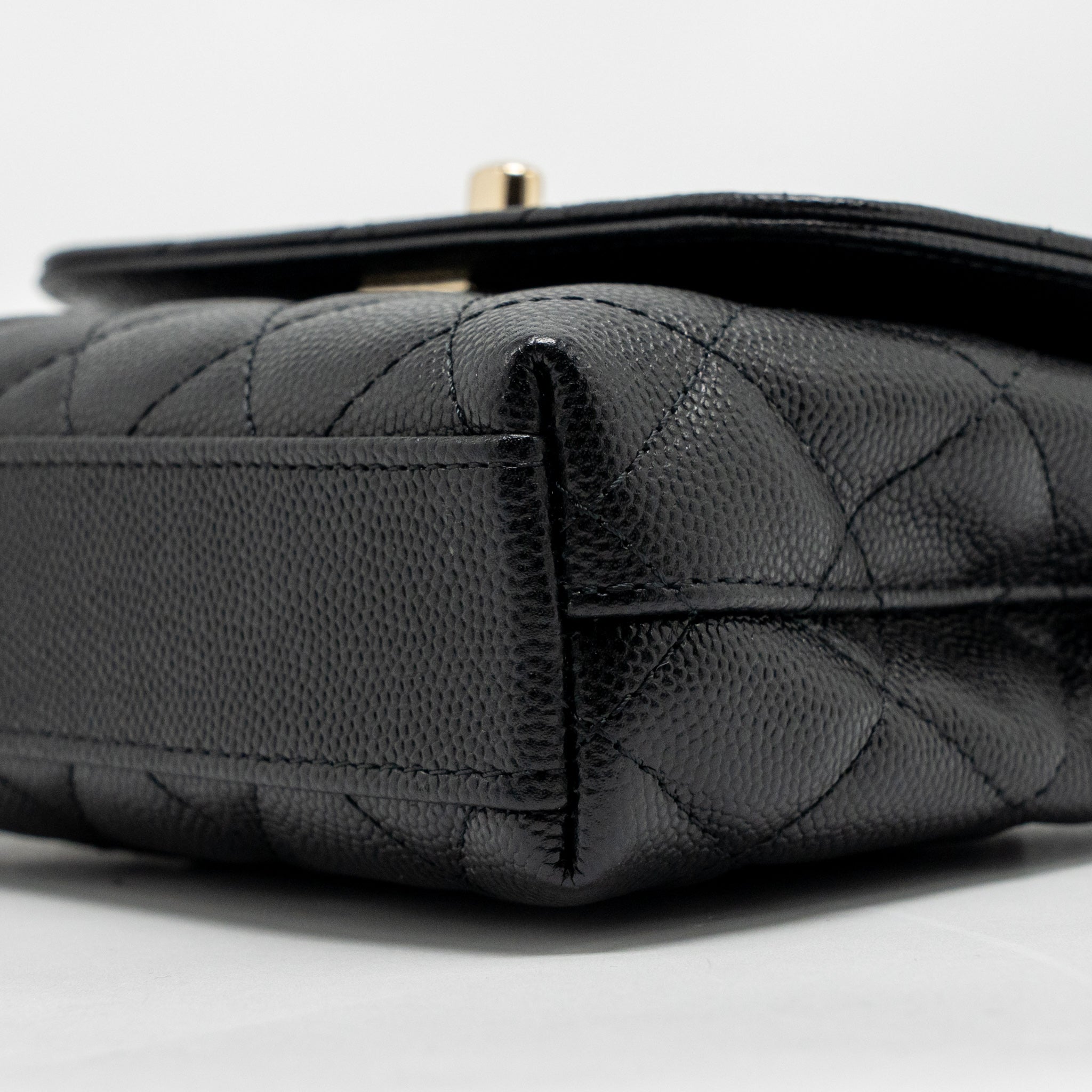 chanel-coco-handle-clutch-with-chain-caviar-black-lghw-microchip-copy