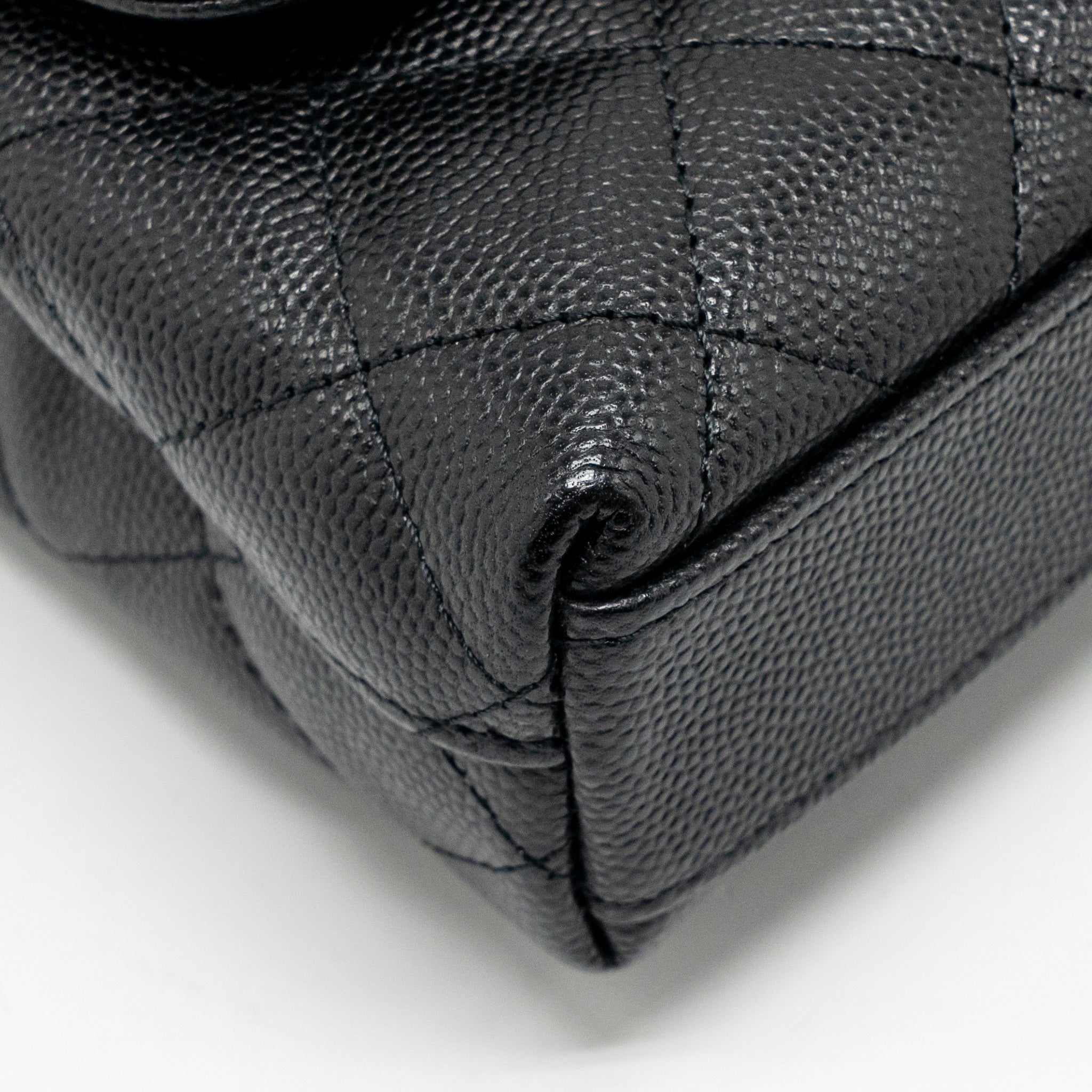 chanel-coco-handle-clutch-with-chain-caviar-black-lghw-microchip-copy