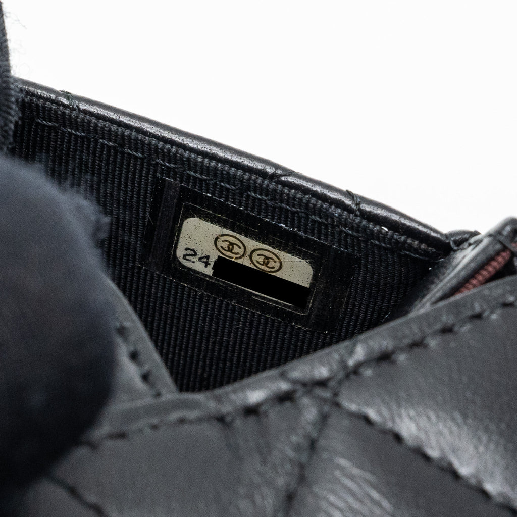 chanel-classic-flap-card-holder-lambskin-black-shw