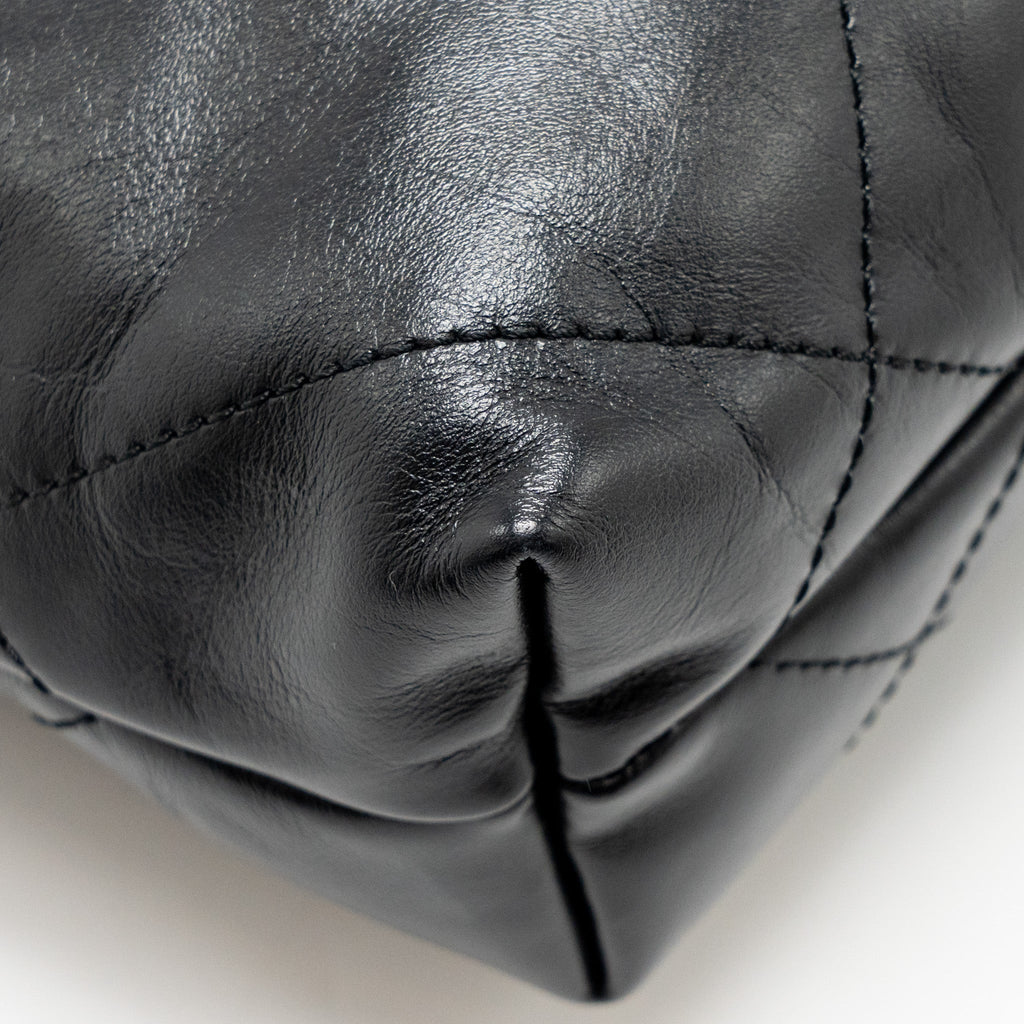 chanel-mini-22-bag-calfskin-black-ghw-microchip-copy