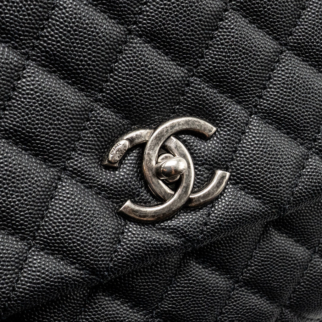 chanel-small-coco-handle-flap-bag-lizard-embossed-handle-caviar-black-ruthenium-hardware