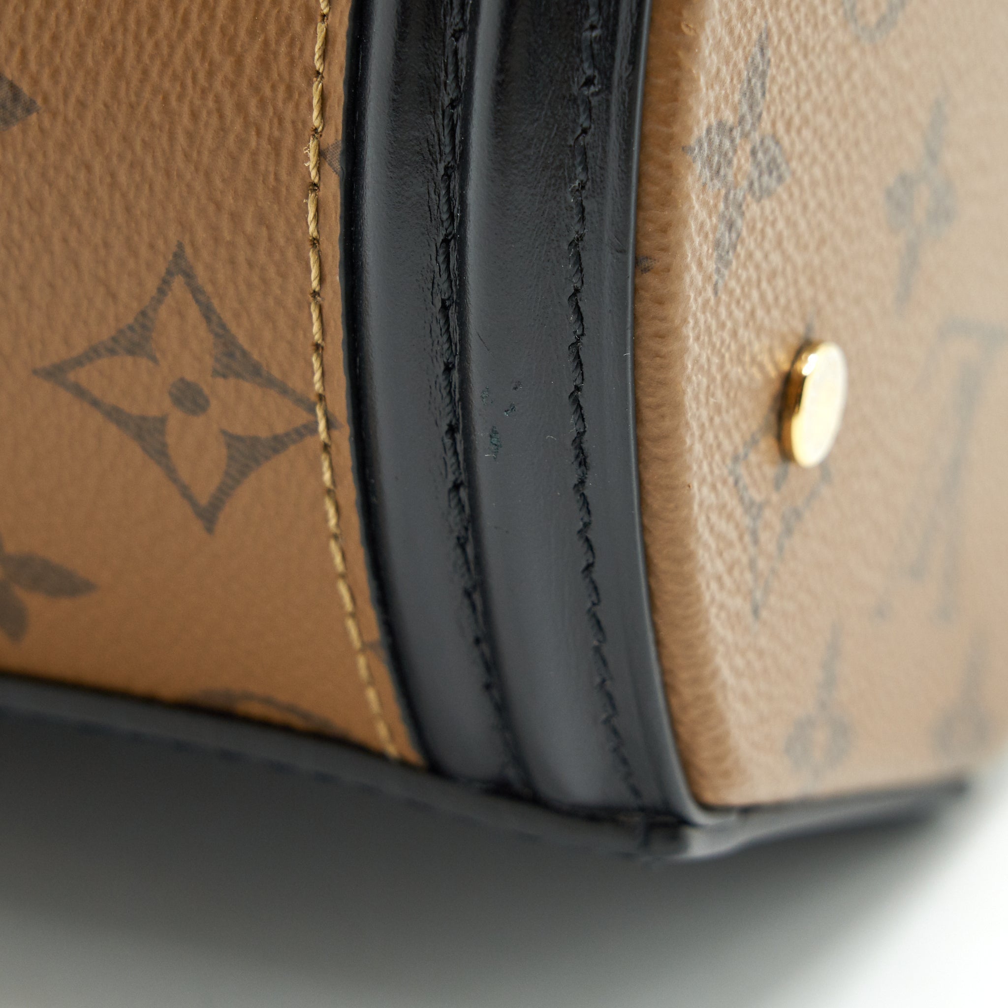 louis-vuitton-cannes-bag-monogram-reverse-canvas-year-2018