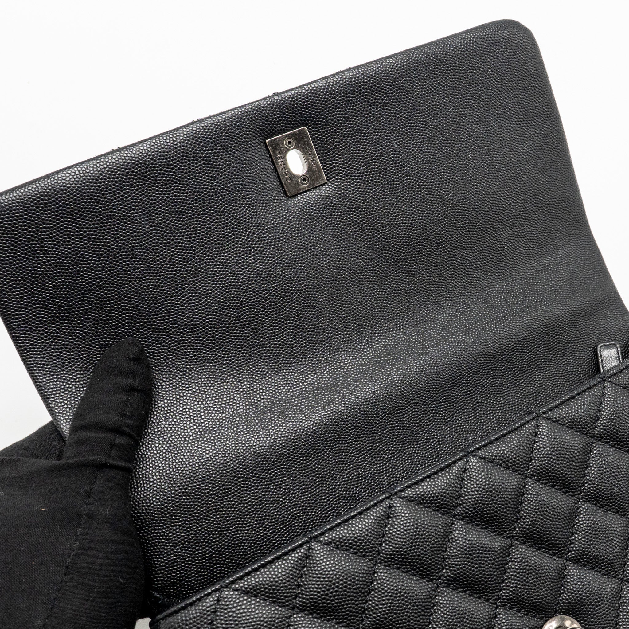 chanel-small-coco-handle-flap-bag-lizard-embossed-handle-caviar-black-ruthenium-hardware