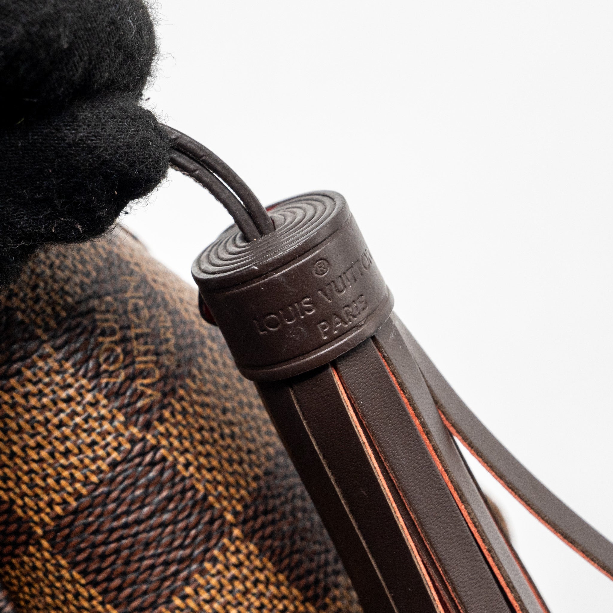 louis-vuitton-croisette-damier-ebene-canvas-ghw-3