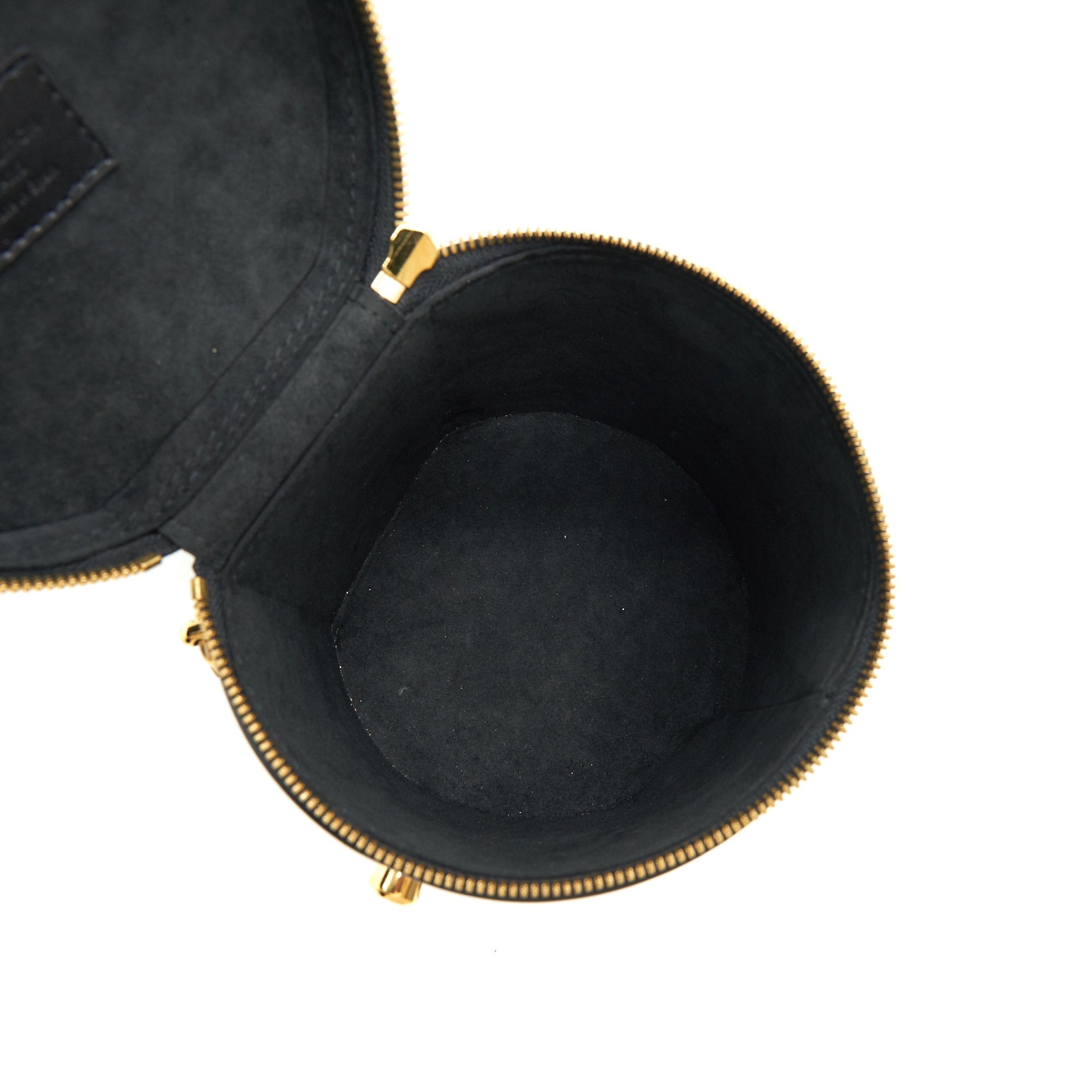 louis-vuitton-cannes-bag-monogram-reverse-canvas-year-2018