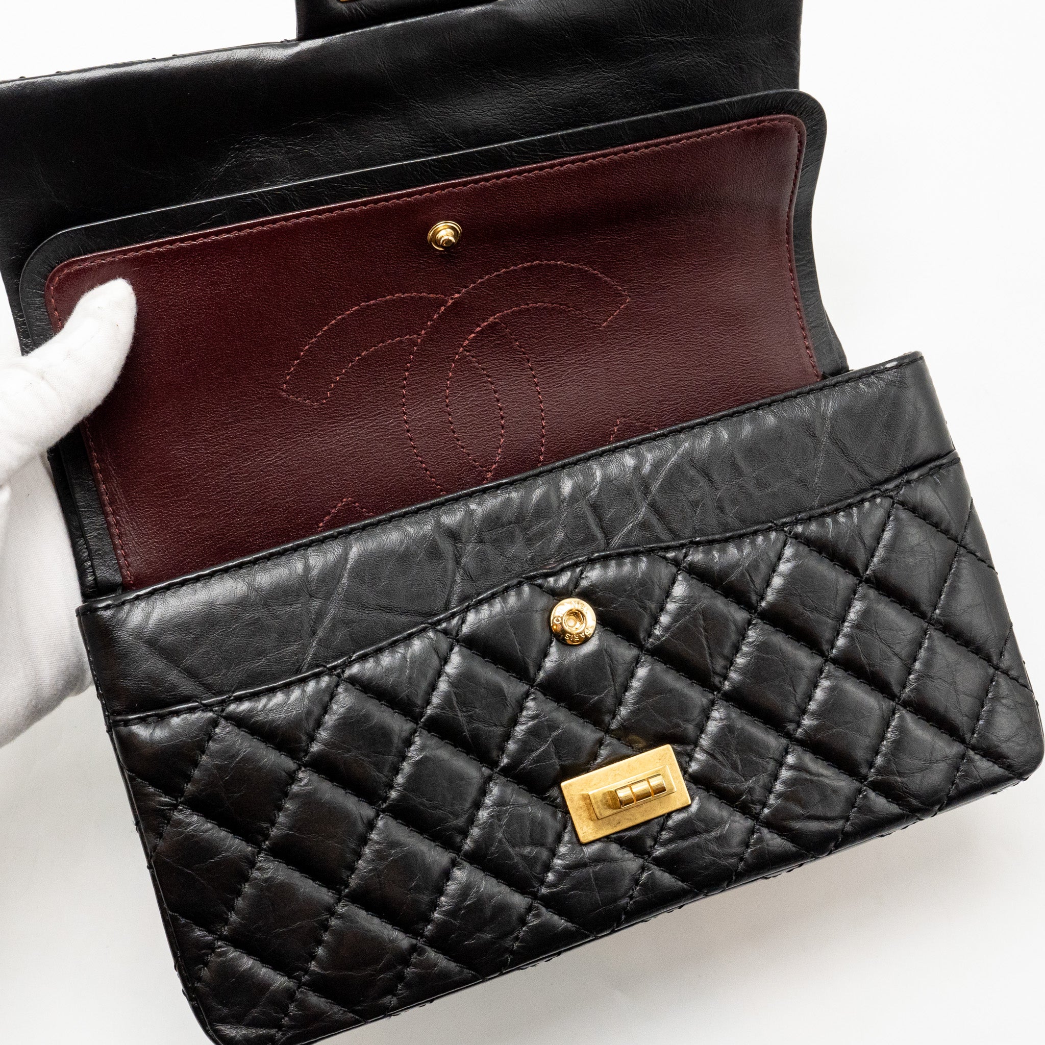 chanel-small-2-55-reissue-double-flap-bag-age-calfskin-black-ghw