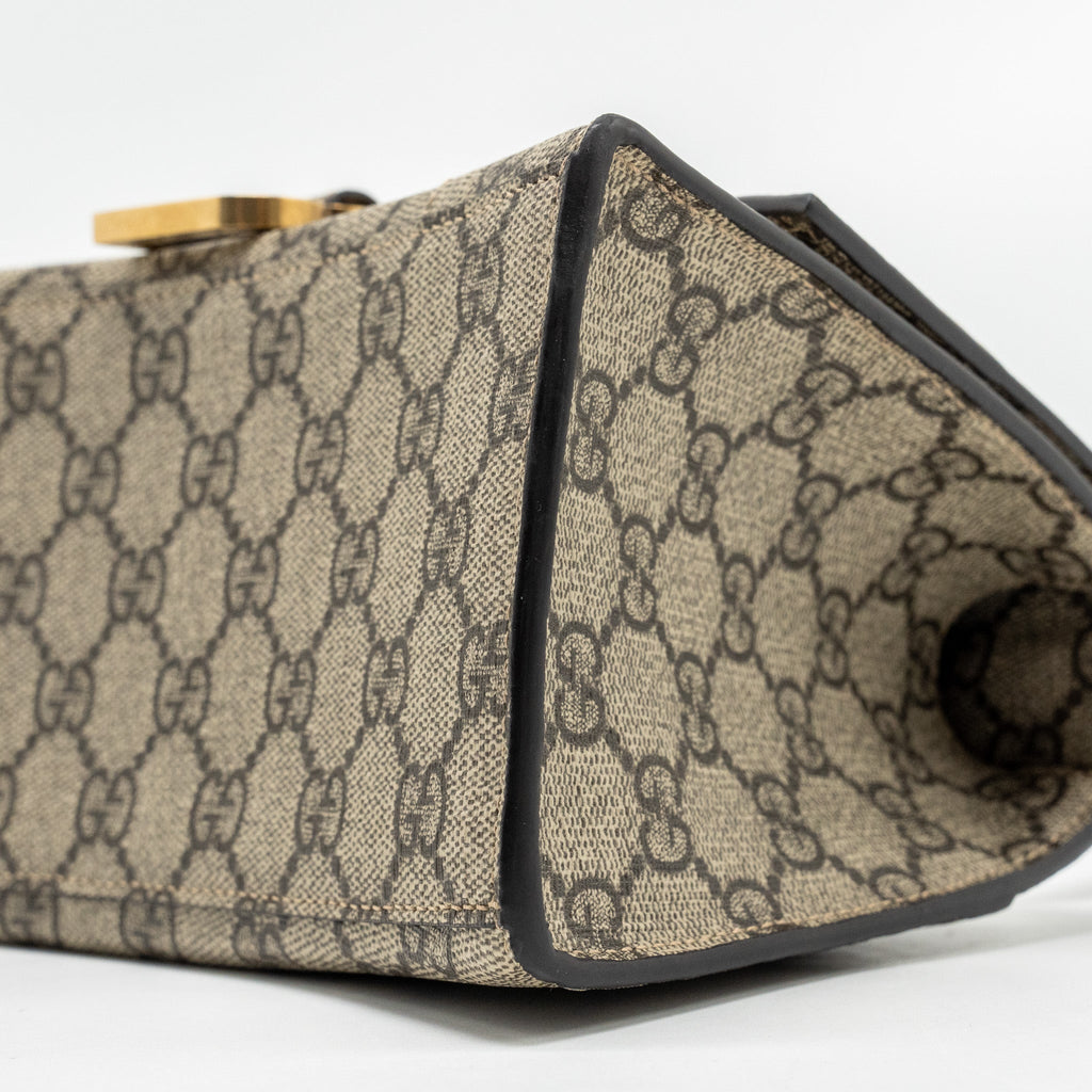 balenciaga-x-gucci-hourglass-s-gg-supreme-canvas-ghw