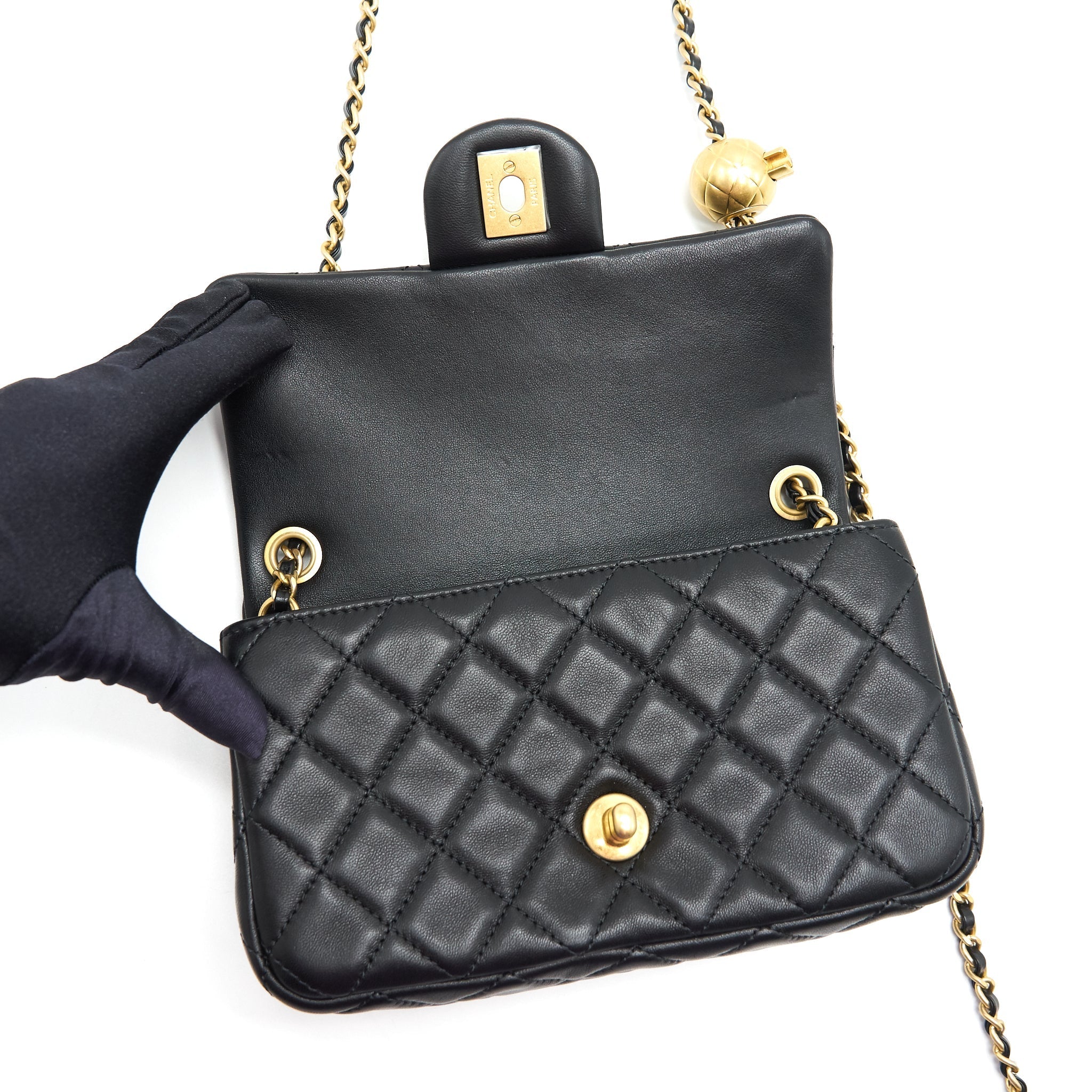 chanel-pearl-crush-rectangular-mini-flap-bag