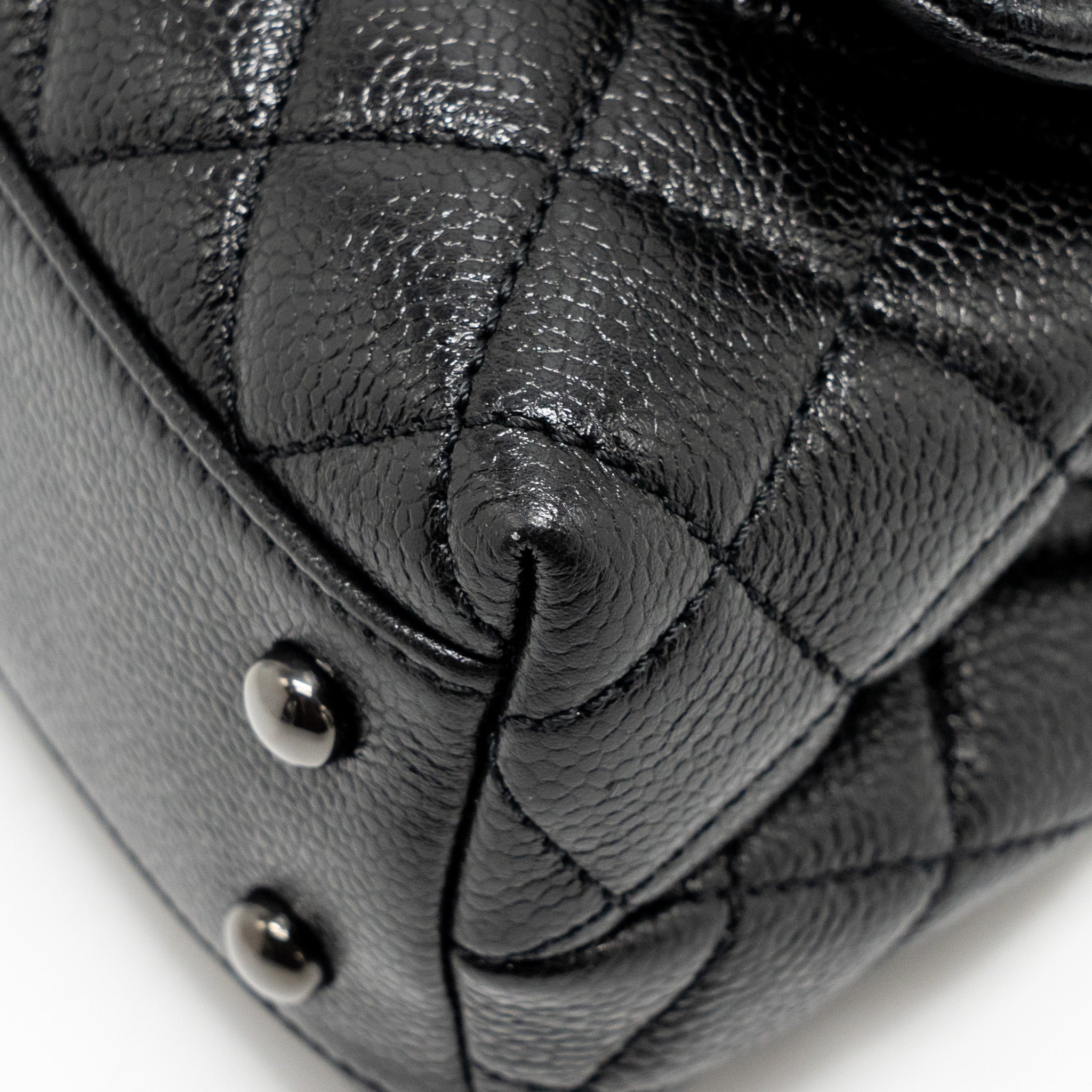chanel-small-coco-handle-caviar-so-black-with-black-hardware-2