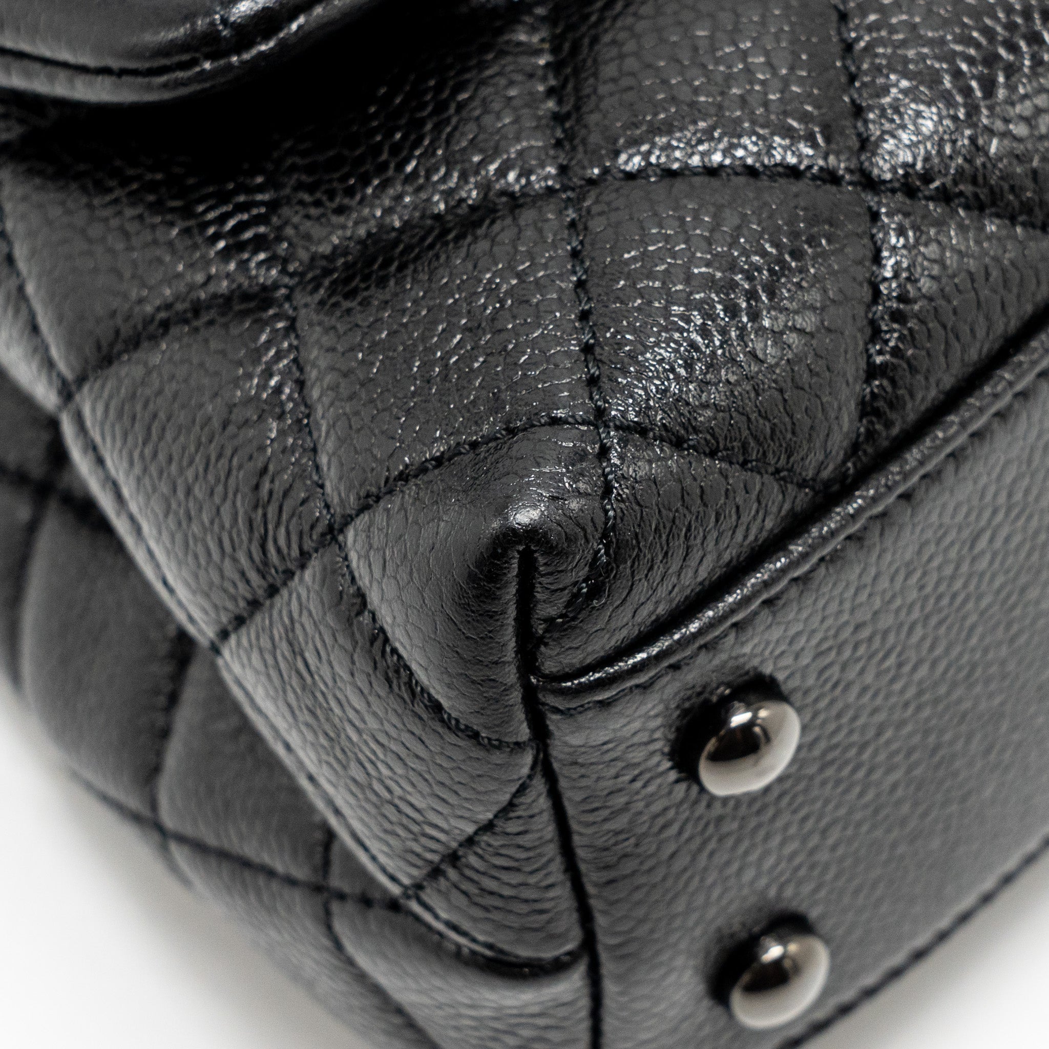 chanel-small-coco-handle-caviar-so-black-with-black-hardware-2