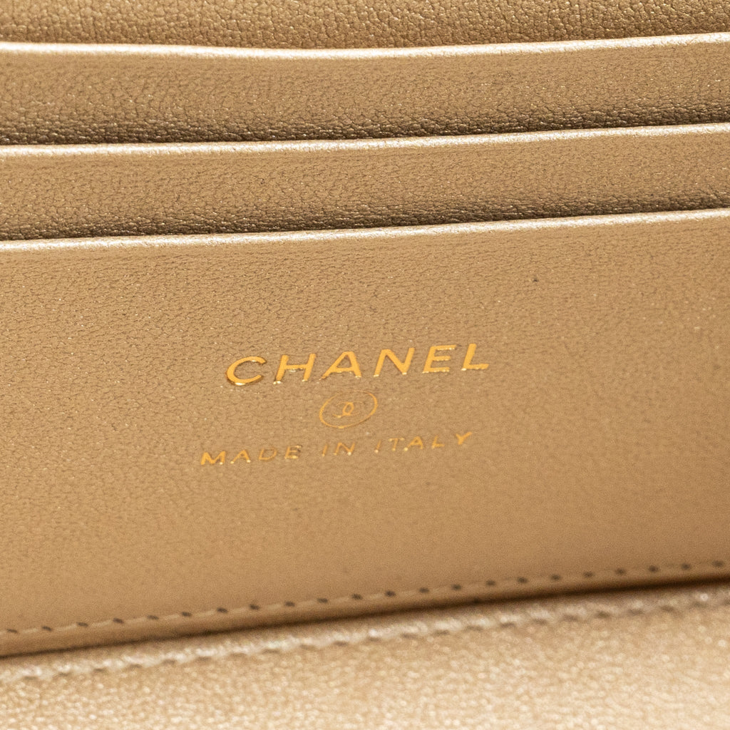 chanel-23c-long-vanity-with-chain-shiny-lambskin-black-ghw