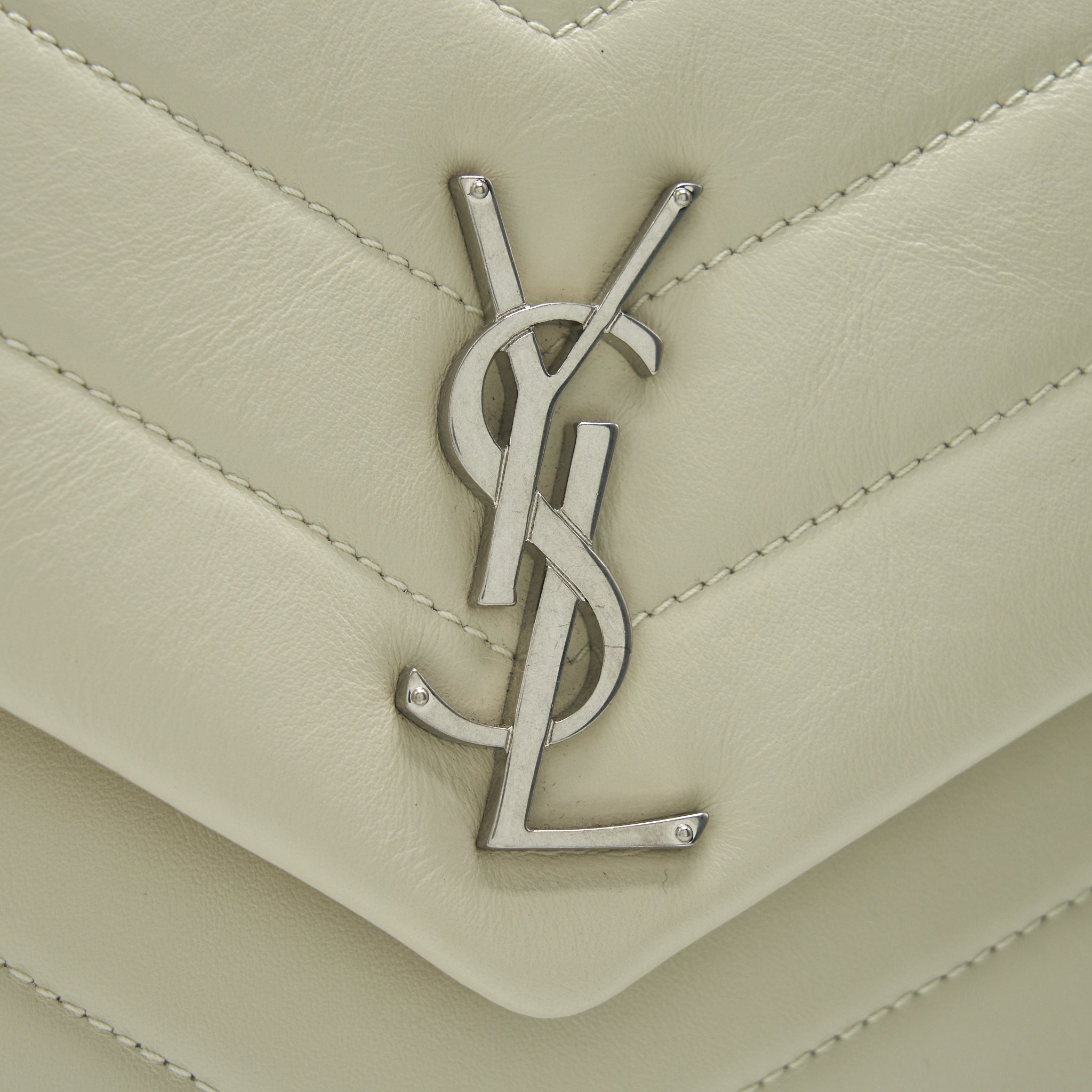 saint-lautent-small-lou-lou-bag-beige
