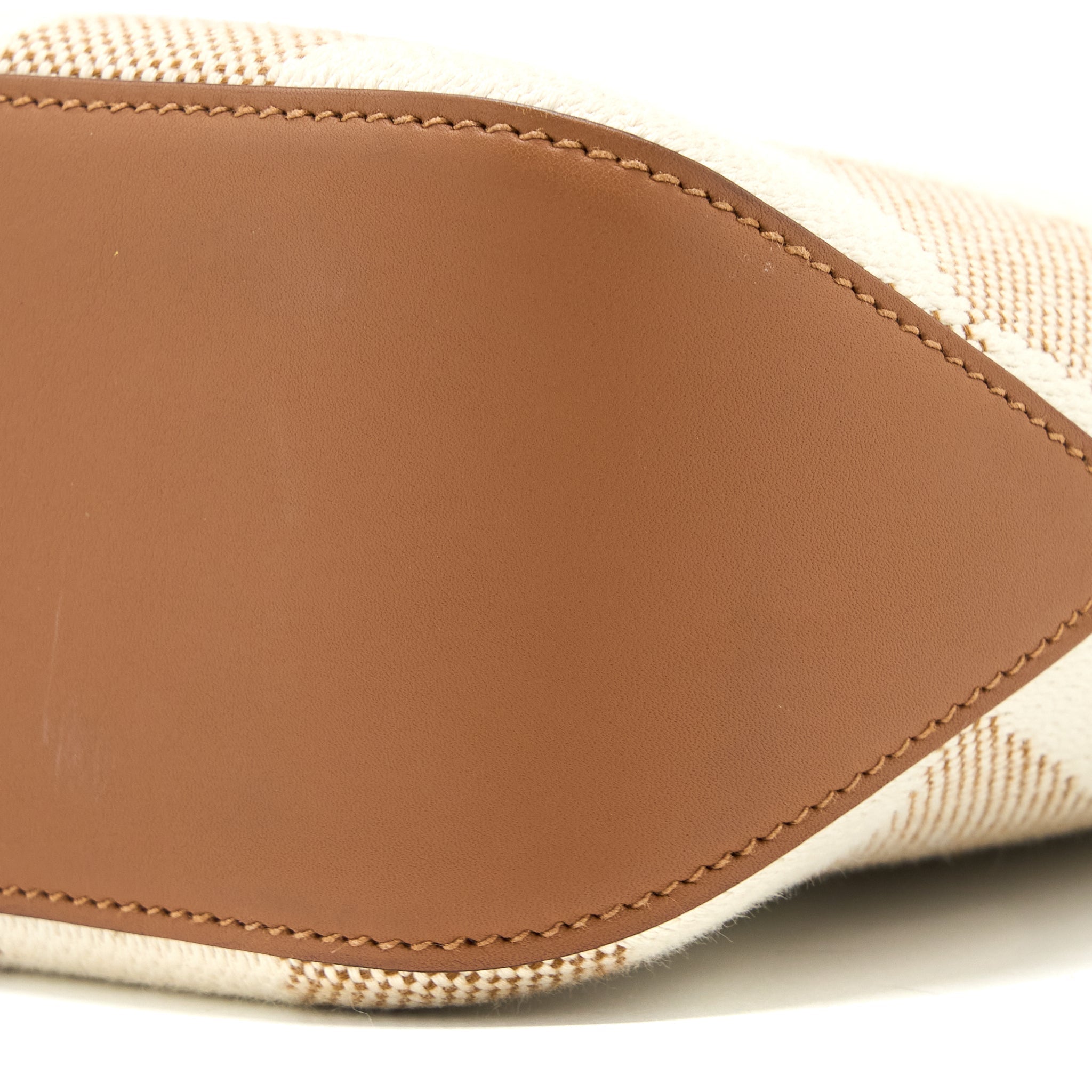 hermes-cabas-h-en-biais-27-bag-ecre-naturel-gold-stamp-z
