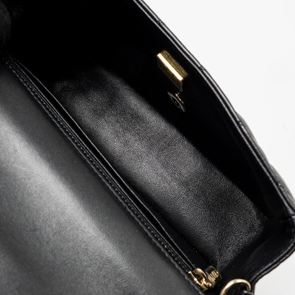 chanel-mini-rectangular-flap-bag-lambskin-black-lghwmicrochip-2