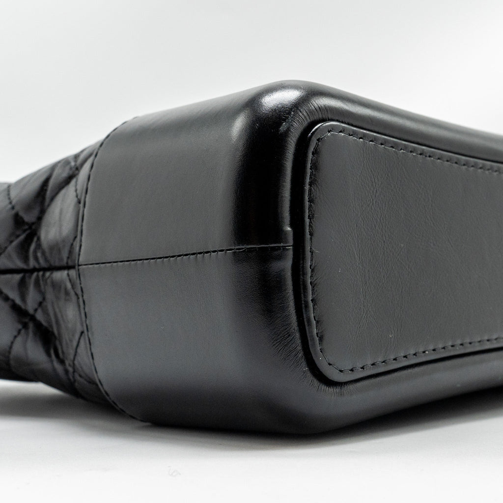 chanel-gabrielle-hobo-bag-calfskin-black-multicolour-hardware