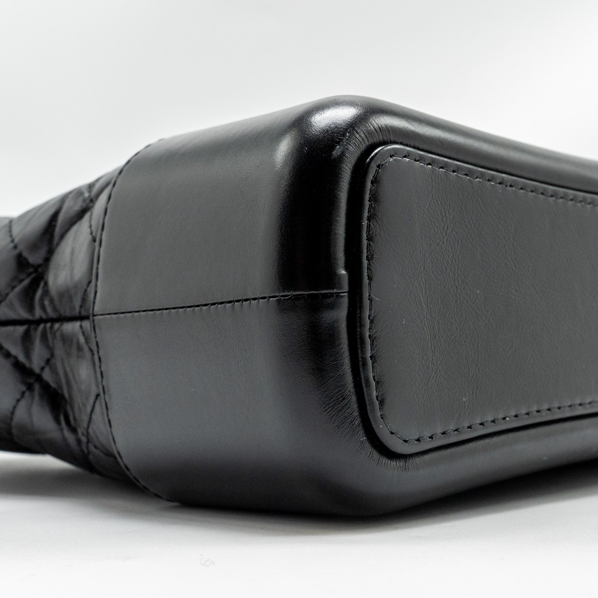 chanel-gabrielle-hobo-bag-calfskin-black-multicolour-hardware