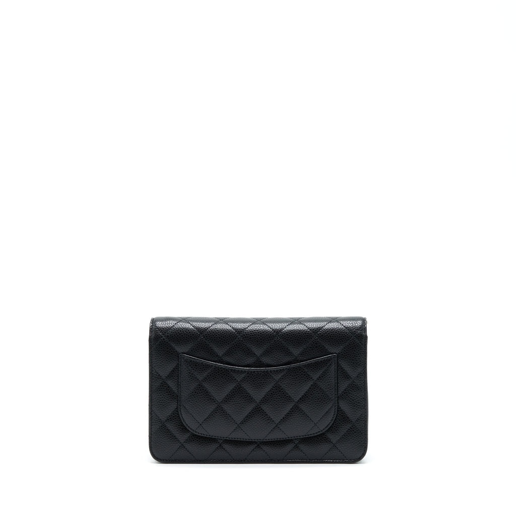 chanel-classic-wallet-on-chain-caviar-black-shw-microchip-1