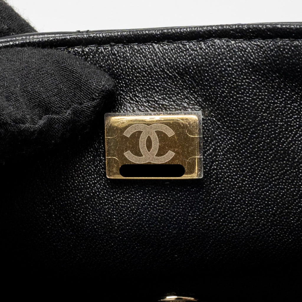 chanel-mini-rectangular-flap-bag-lambskin-black-lghwmicrochip-2
