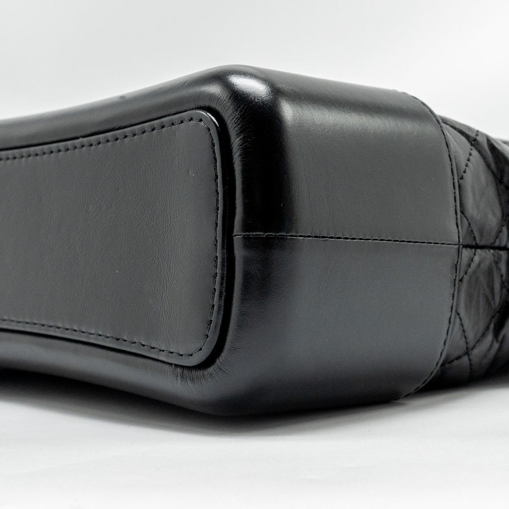 chanel-gabrielle-hobo-bag-calfskin-black-multicolour-hardware