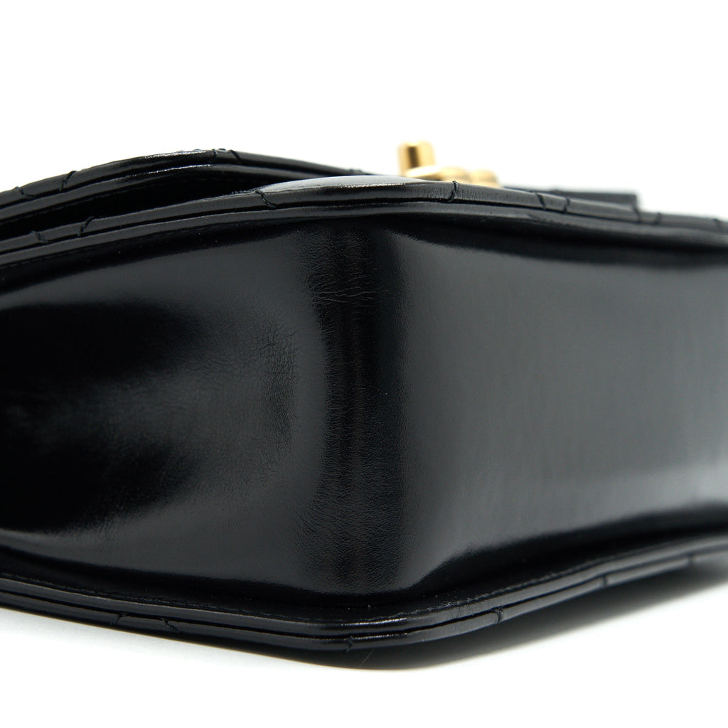 chanel-21a-gold-crush-mini-flap-bag-calfskin-black-ghw