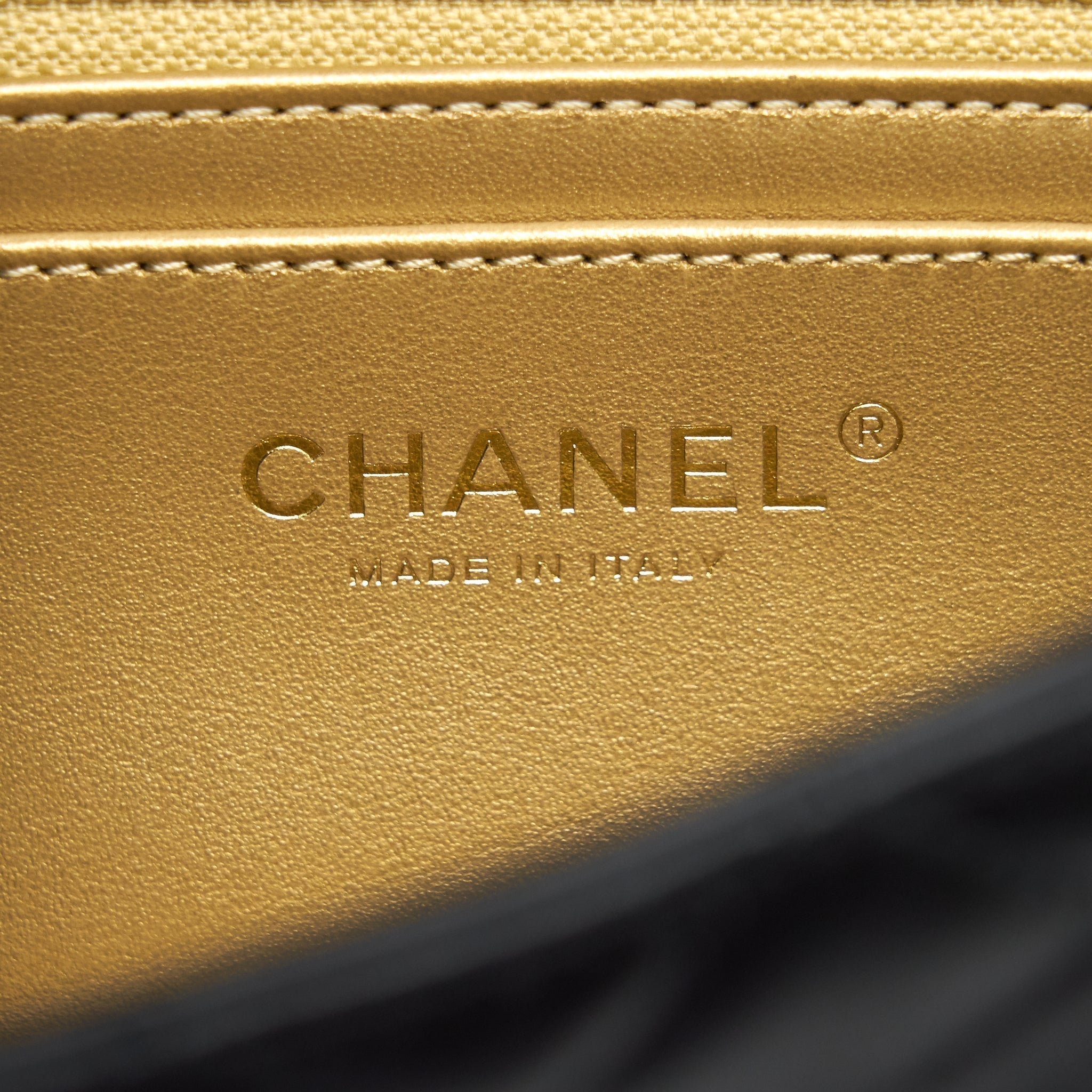 chanel-pearl-crush-rectangular-mini-flap-bag