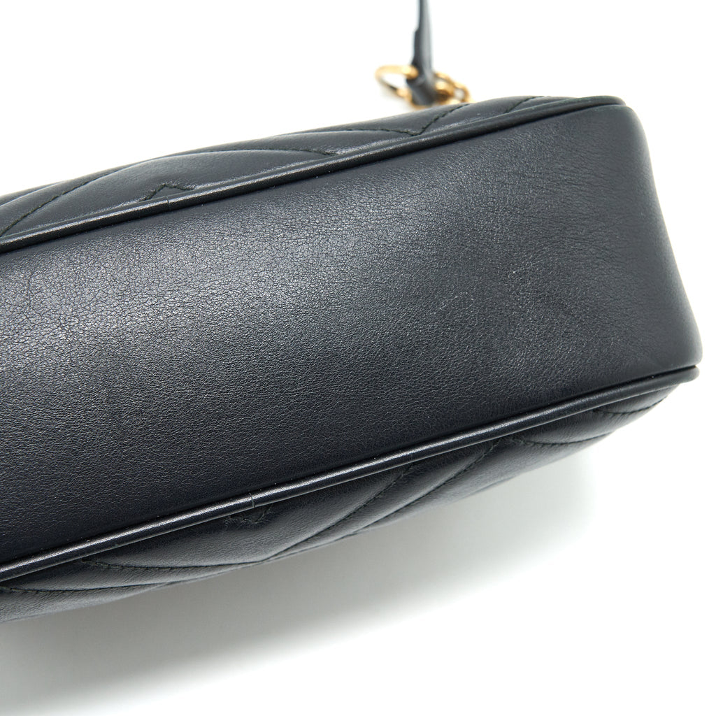 gucci-marmont-small-matelasse-shoulder-bag-black-ghw